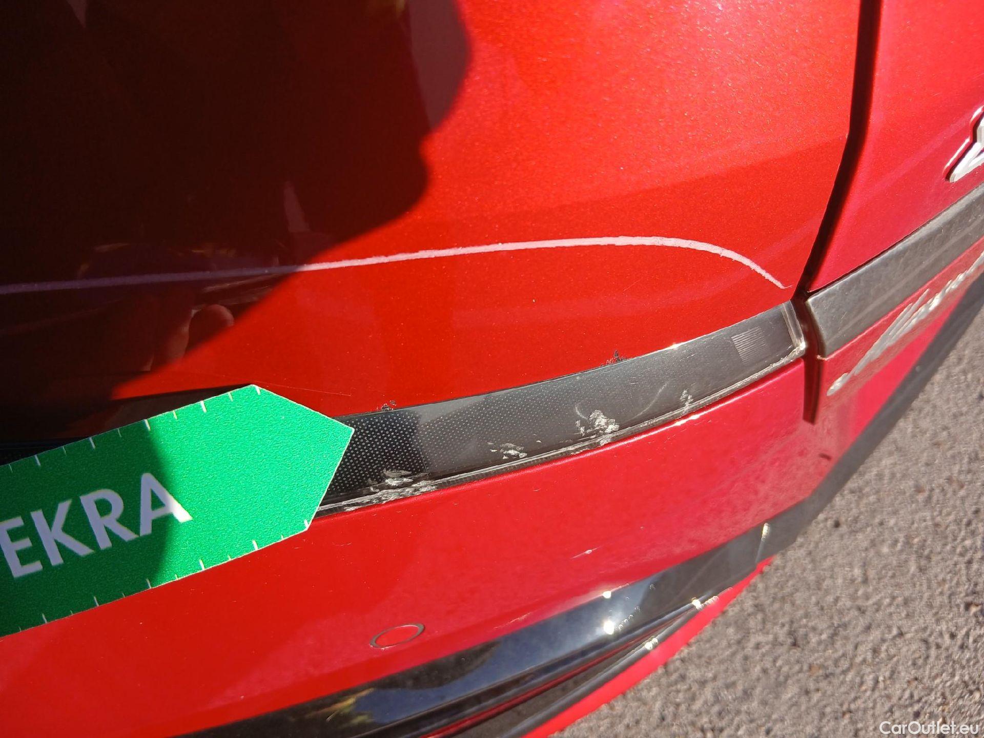  KIA  Ev6 KIA  / 2021 / 5P / todoterreno GT-Line 77,4kWh 168kW RWD Long Range #35