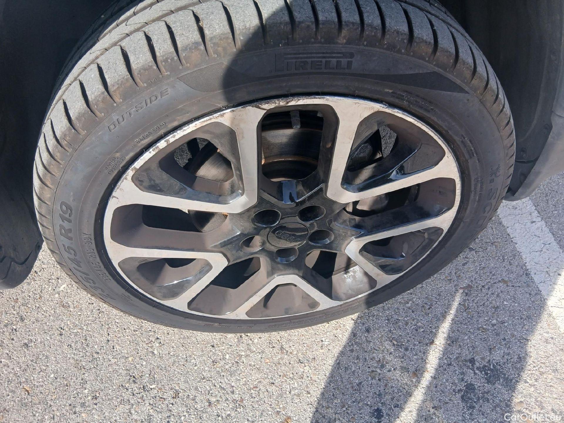  Jeep  Compass JEEP  / 2017 / 5P / todoterreno 1.6 Mjet 88kW Limited 4x2 #58