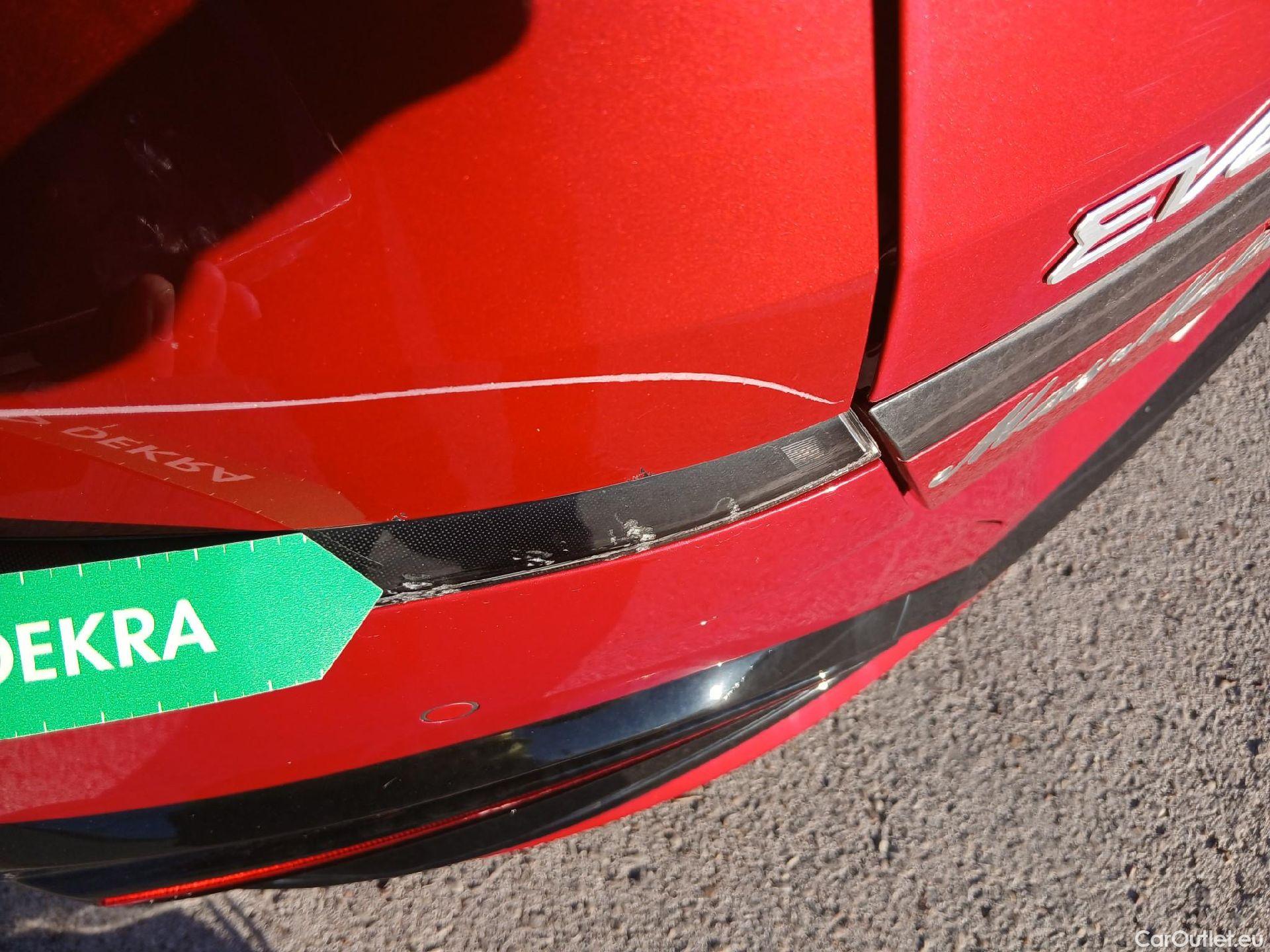  KIA  Ev6 KIA  / 2021 / 5P / todoterreno GT-Line 77,4kWh 168kW RWD Long Range #36