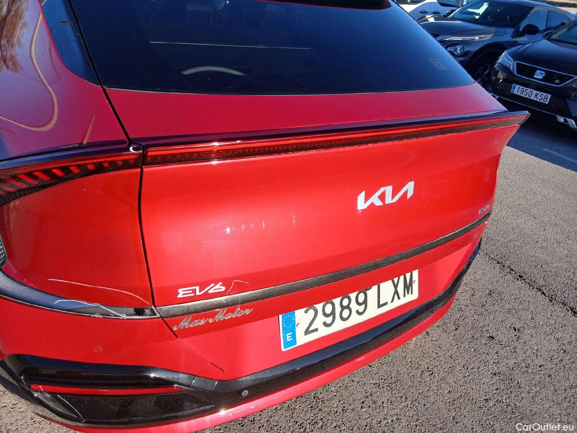  KIA  Ev6 KIA  / 2021 / 5P / todoterreno GT-Line 77,4kWh 168kW RWD Long Range #45