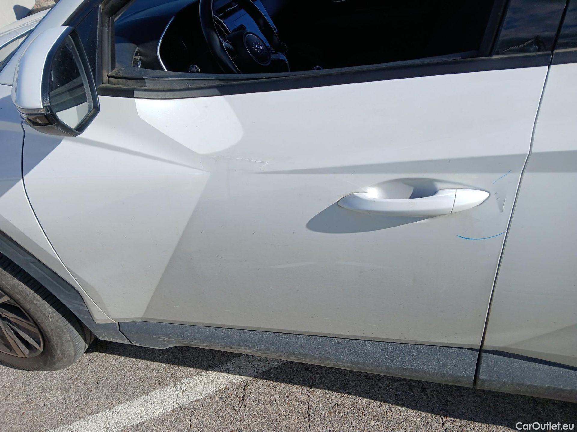  Hyundai  Tucson HYUNDAI  / 2020 / 5P / todoterreno 1.6 CRDI 85kW (115CV) Klass #6