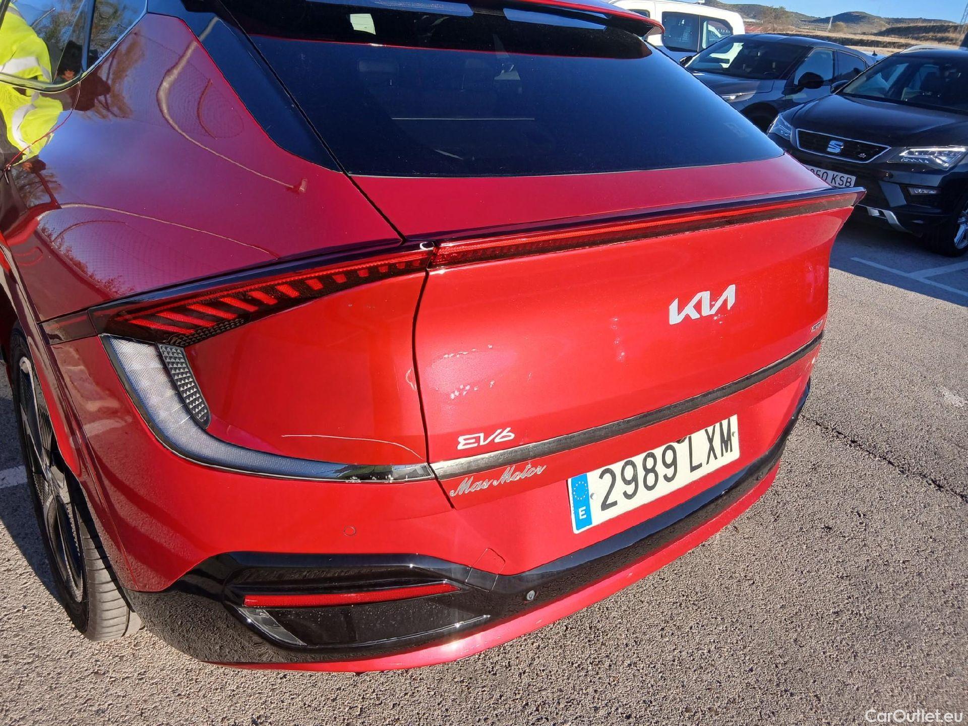  KIA  Ev6 KIA  / 2021 / 5P / todoterreno GT-Line 77,4kWh 168kW RWD Long Range #34