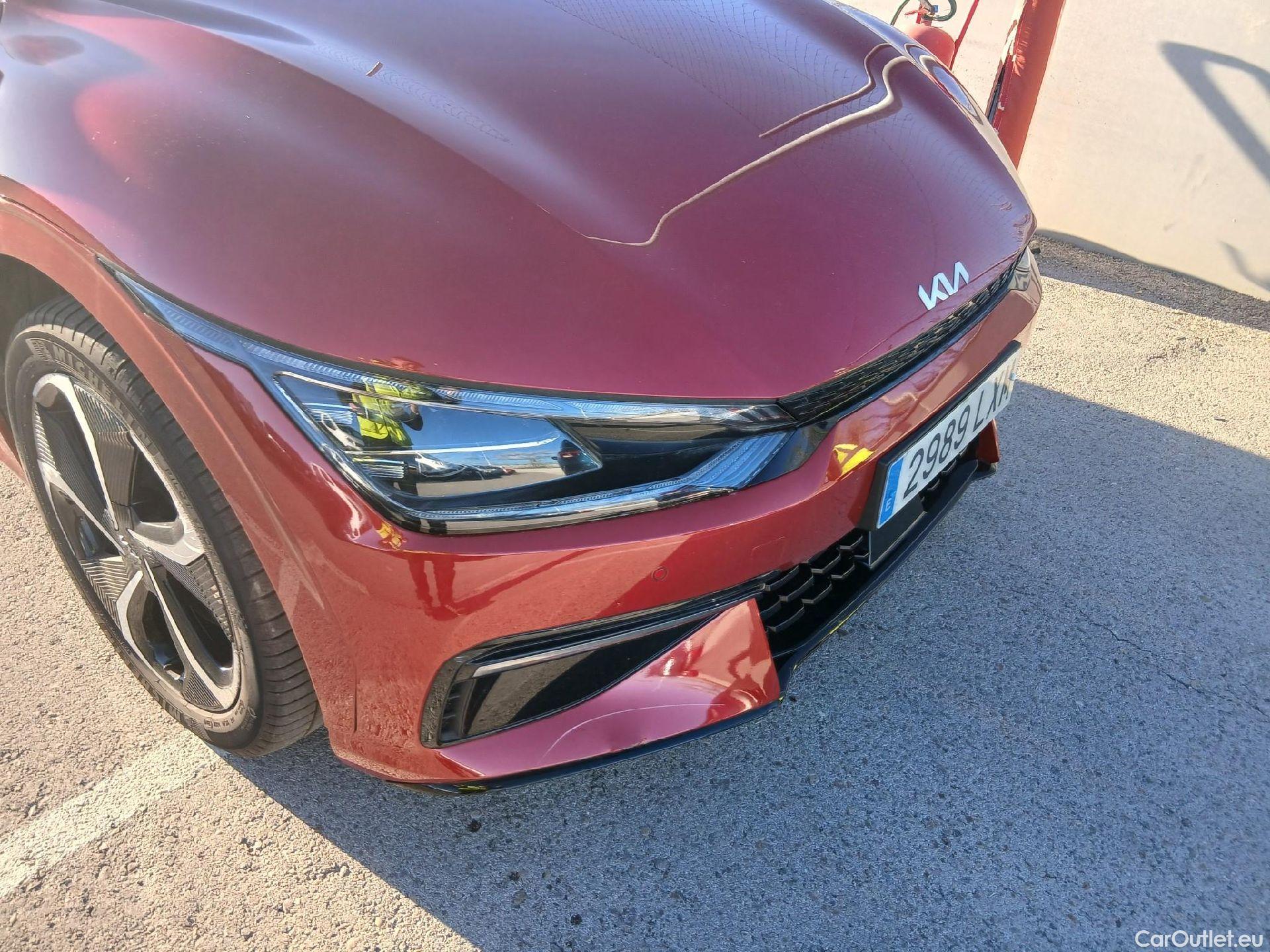  KIA  Ev6 KIA  / 2021 / 5P / todoterreno GT-Line 77,4kWh 168kW RWD Long Range #21