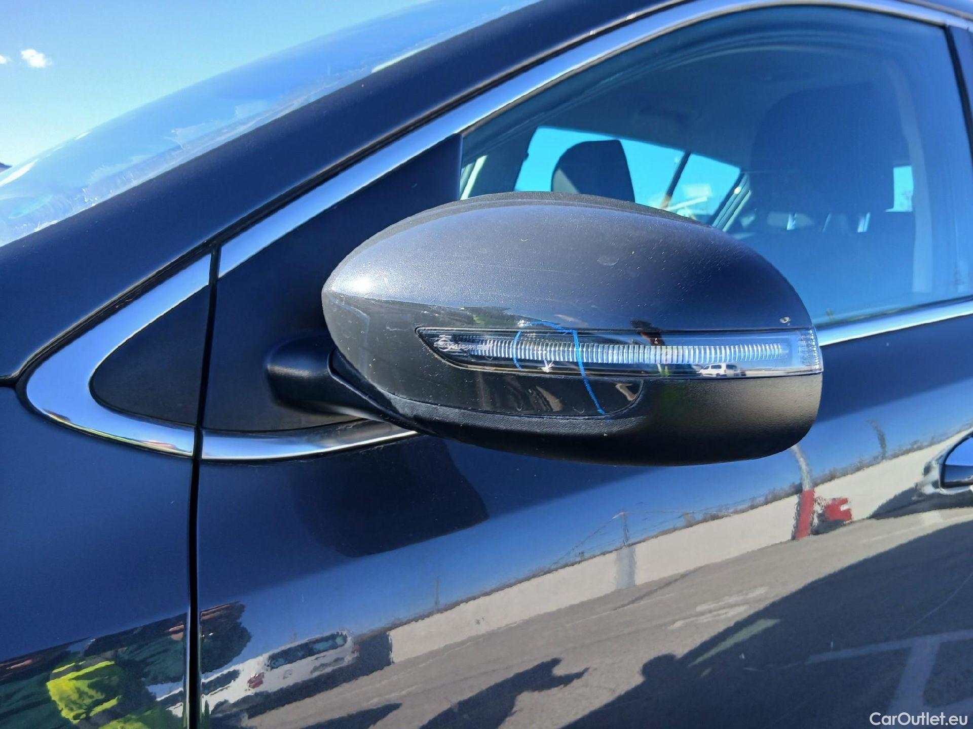  KIA  Sportage KIA  / 2018 / 5P / todoterreno 1.6 MHEV Drive Plus 100kW (136CV) 4x2 #14