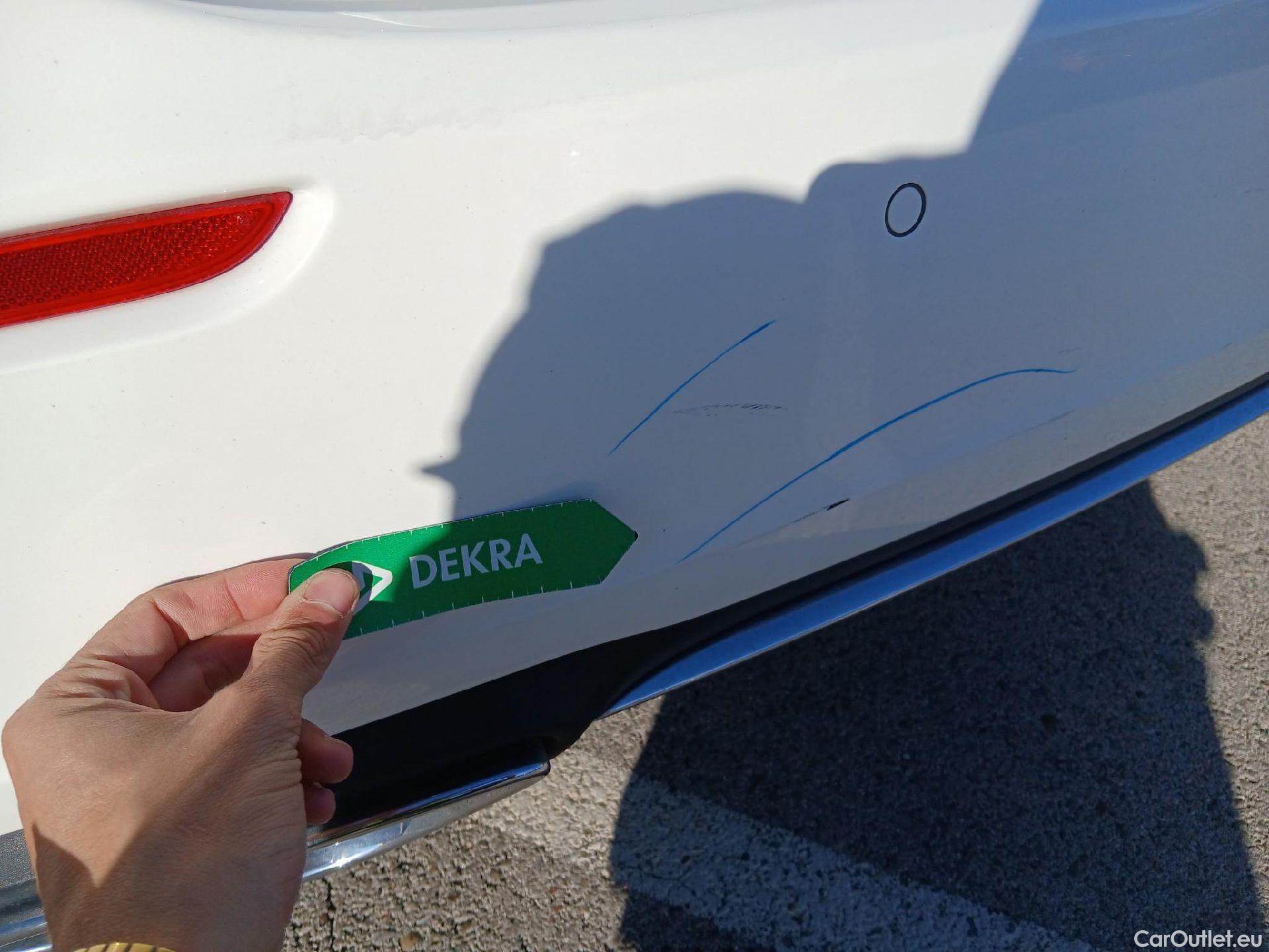  Mercedes  A-Klasse MERCEDES-BENZ Clase A / 2018 / 5P / berlina con portón A 250 e #21