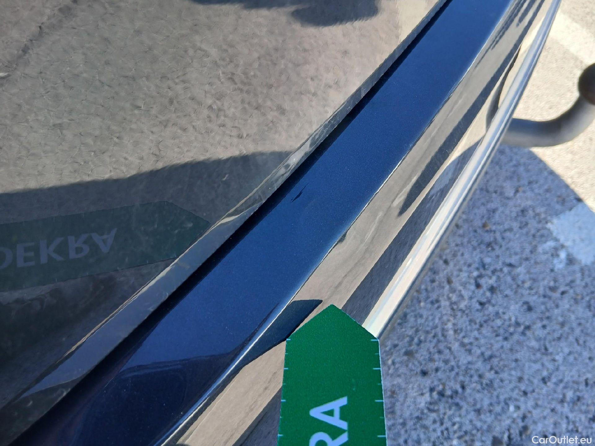  KIA  Sportage KIA  / 2018 / 5P / todoterreno 1.6 MHEV Drive Plus 100kW (136CV) 4x2 #25