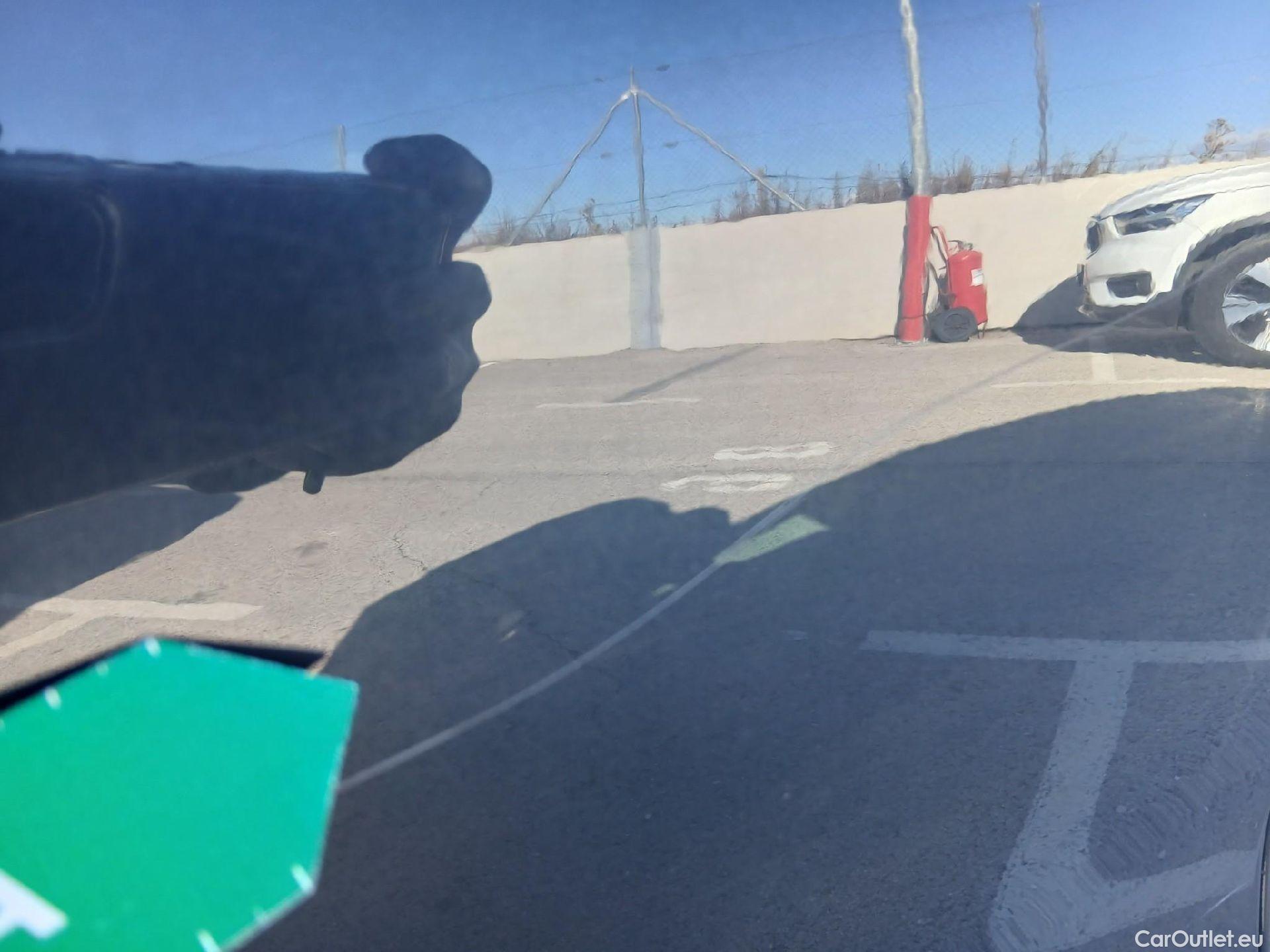  KIA  Sportage KIA  / 2018 / 5P / todoterreno 1.6 MHEV Drive Plus 100kW (136CV) 4x2 #18