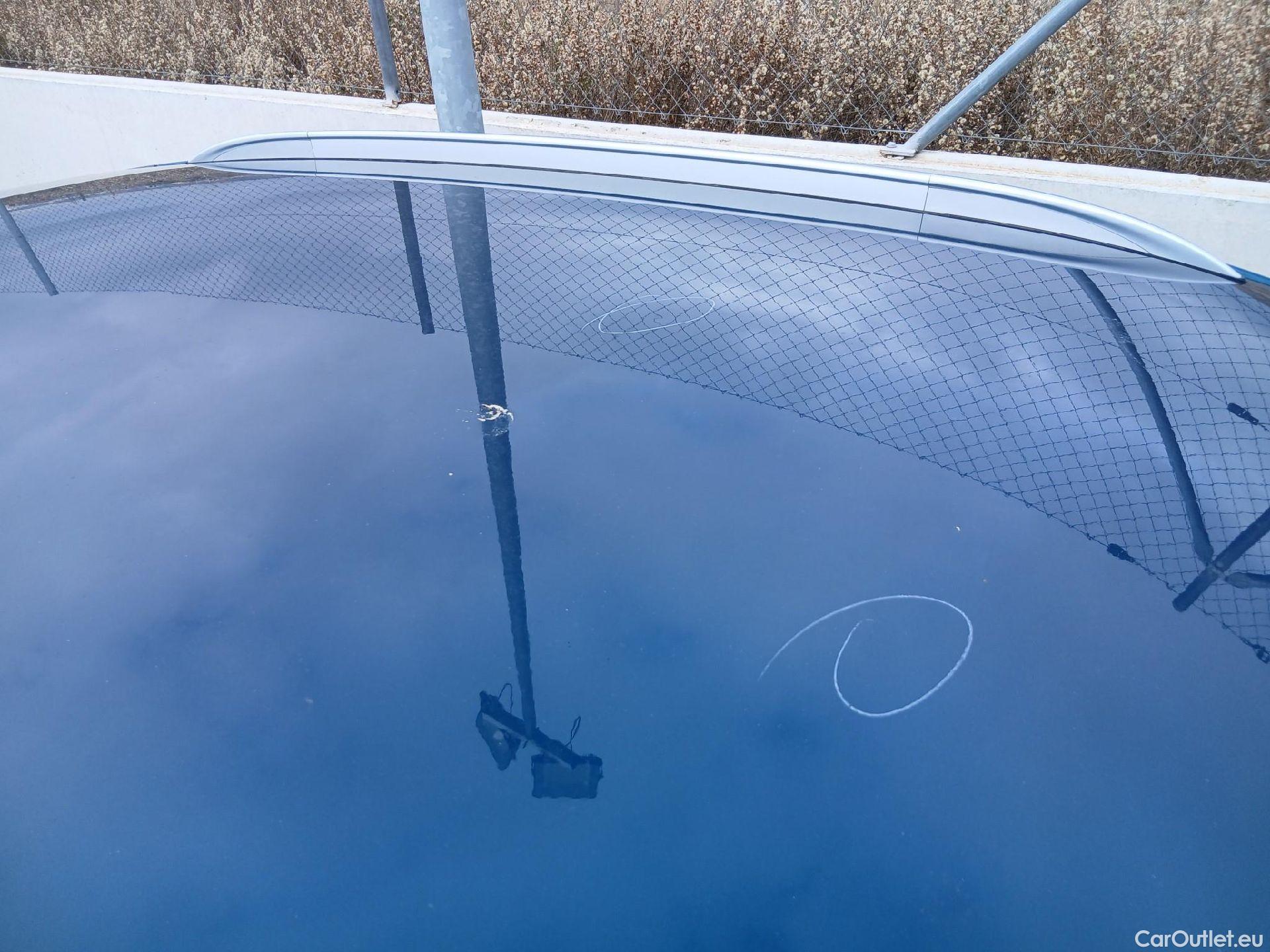  KIA  Niro KIA  / 2019 / 5P / crossover 1.6 GDi PHEV 104kW (141CV) Drive #44