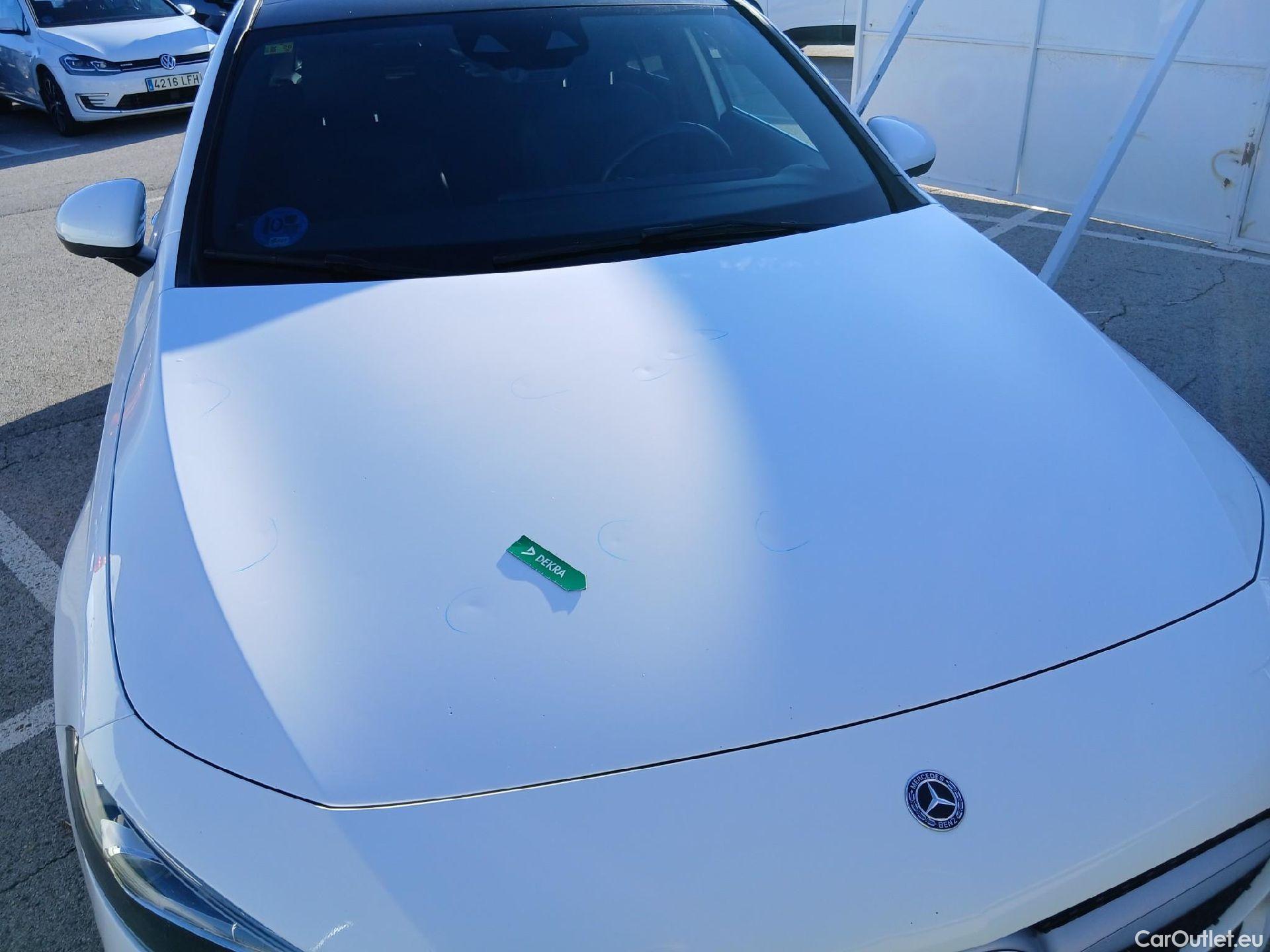  Mercedes  A-Klasse MERCEDES-BENZ Clase A / 2018 / 5P / berlina con portón A 250 e #5