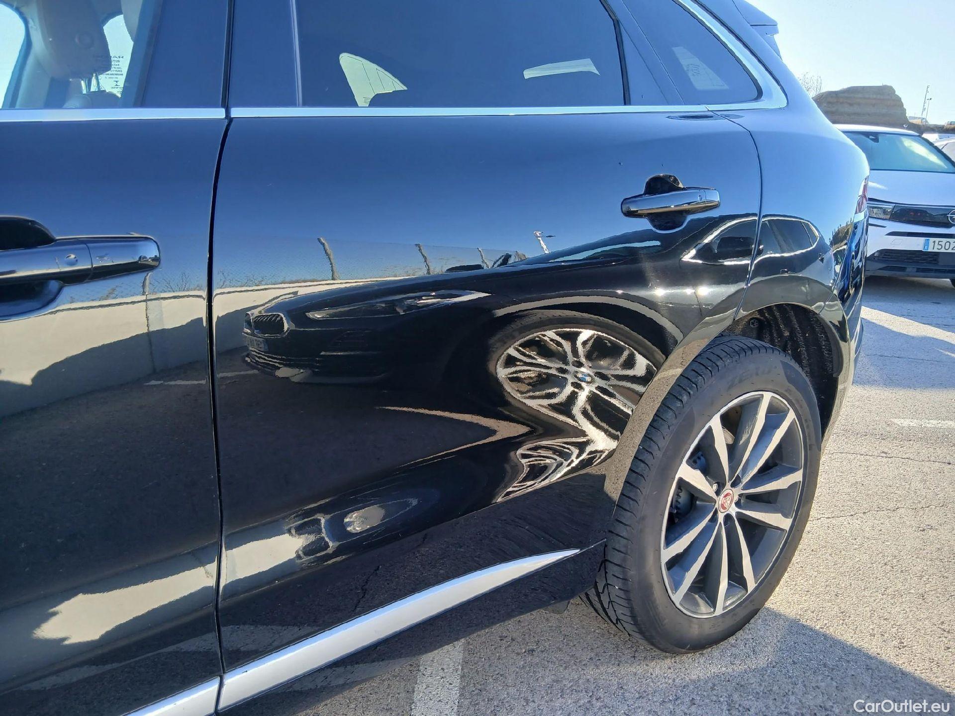  Jaguar  F-PACE JAGUAR  / 2020 / 5P / todoterreno 2.0D I4 204PS AWD Auto MHEV Standard SE #6