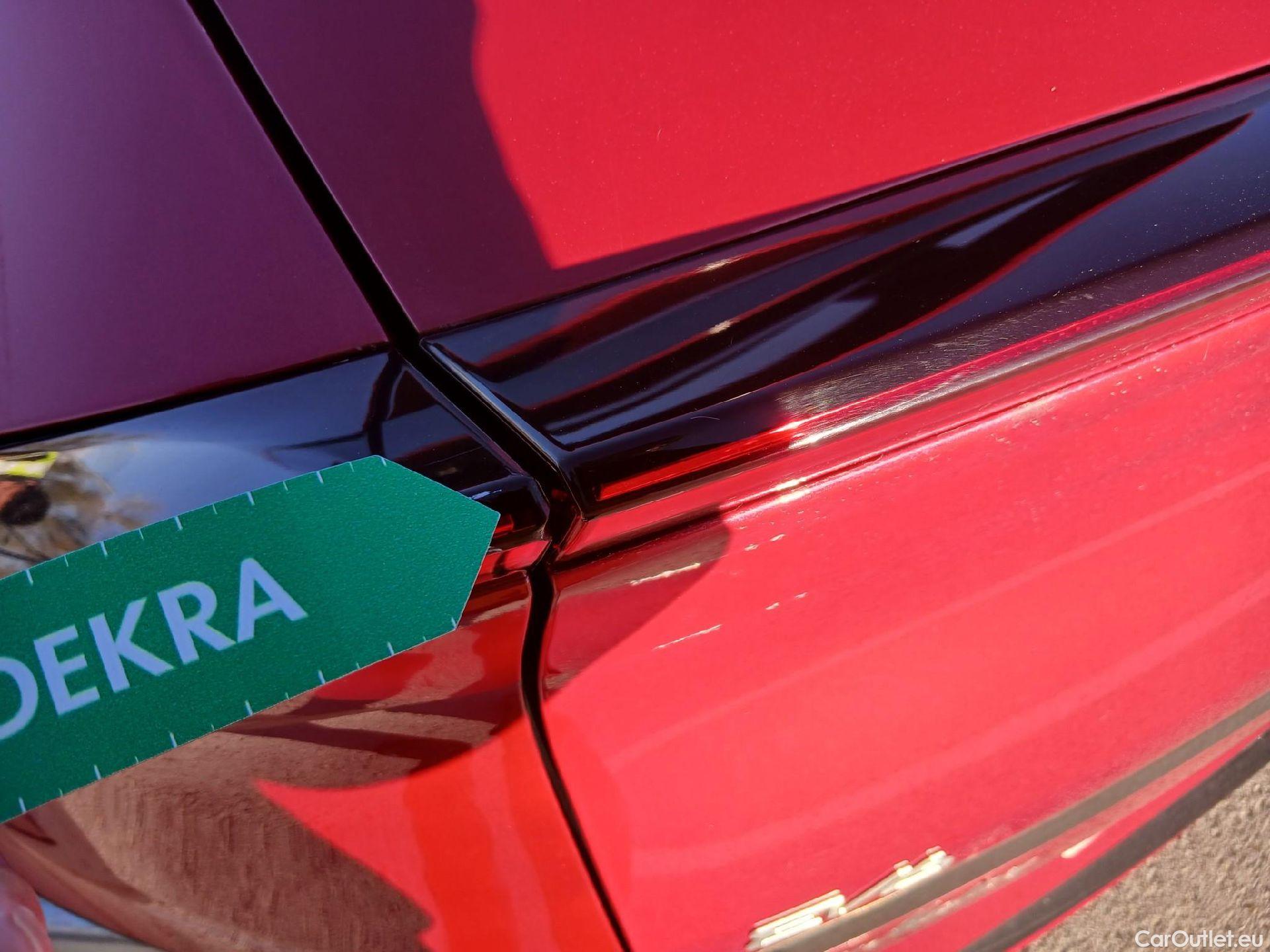  KIA  Ev6 KIA  / 2021 / 5P / todoterreno GT-Line 77,4kWh 168kW RWD Long Range #33