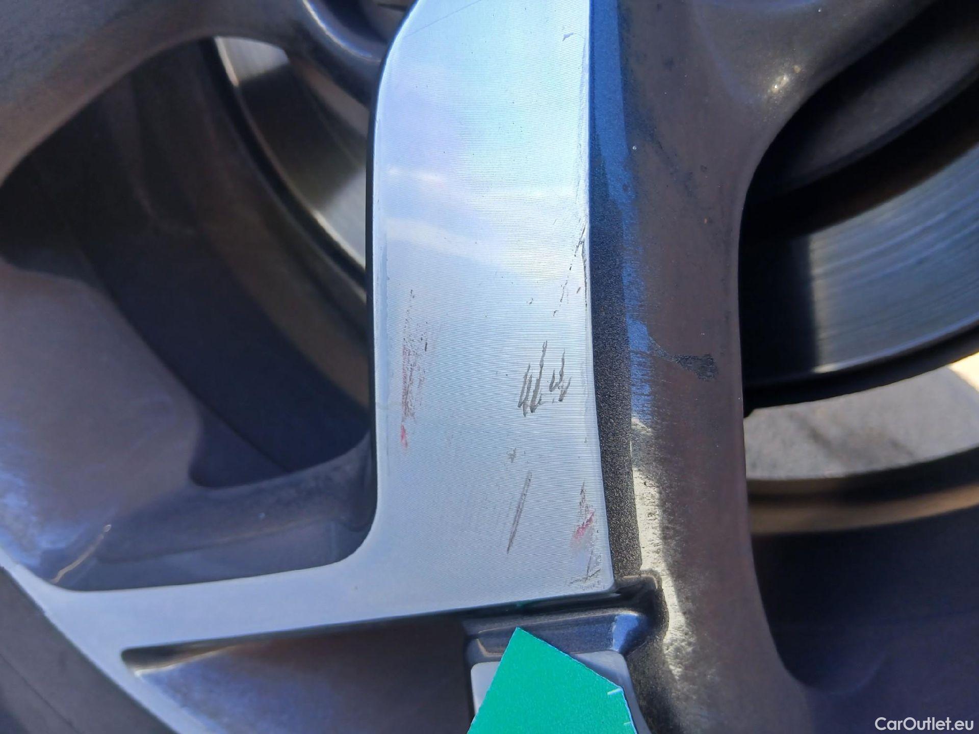  KIA  Sportage KIA  / 2018 / 5P / todoterreno 1.6 MHEV Drive Plus 100kW (136CV) 4x2 #36