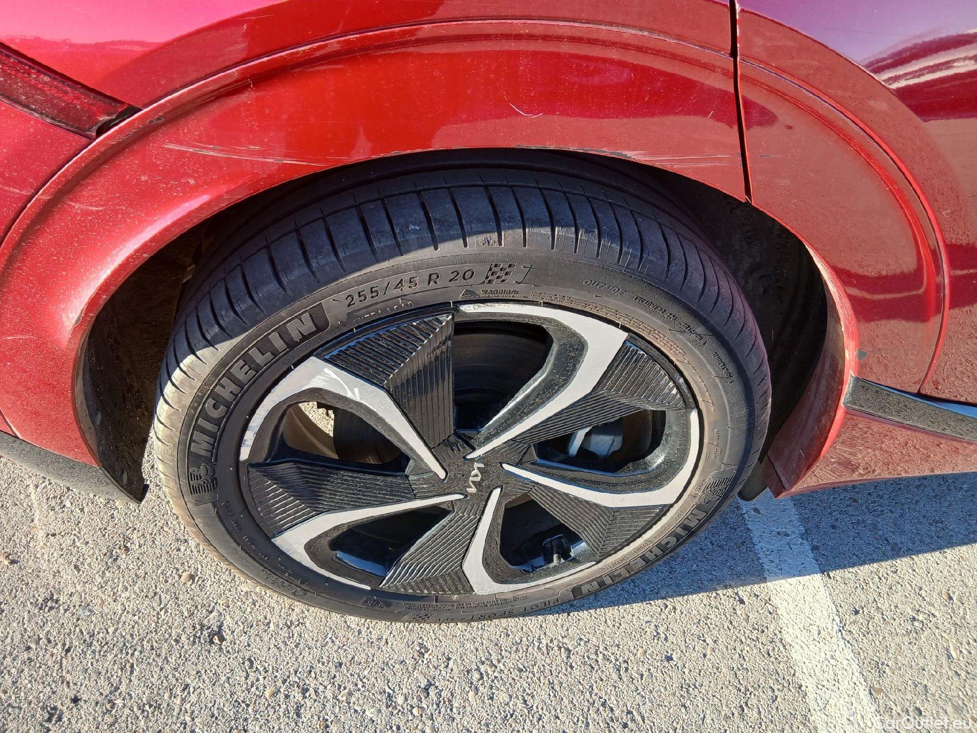  KIA  Ev6 KIA  / 2021 / 5P / todoterreno GT-Line 77,4kWh 168kW RWD Long Range #12