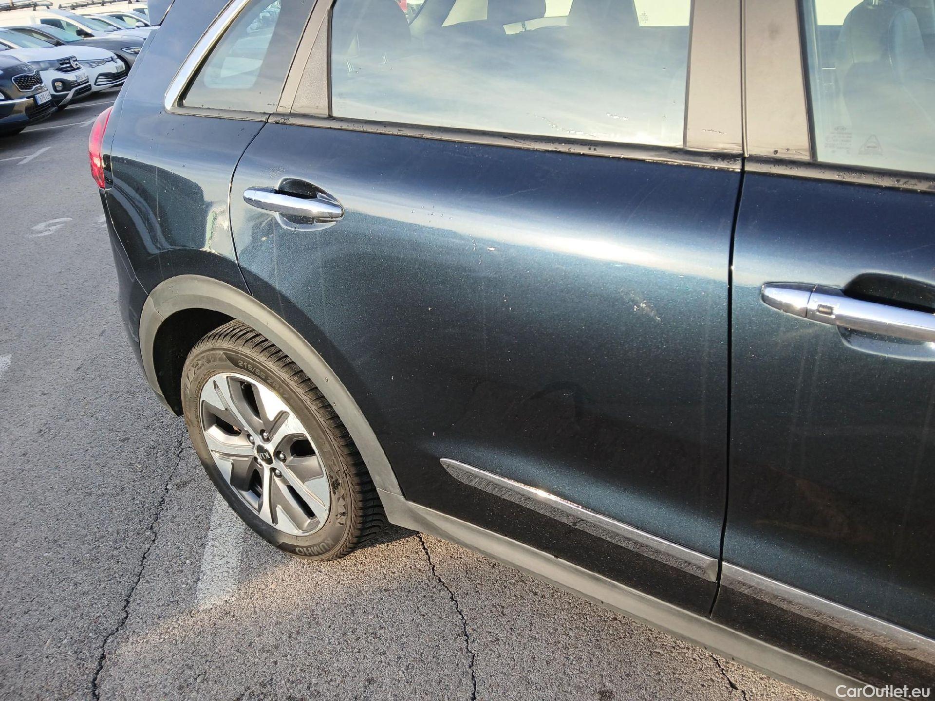  KIA  Niro KIA e- / 2016 / 5P / crossover e- 150kW (204CV) Drive (Long Range) #20