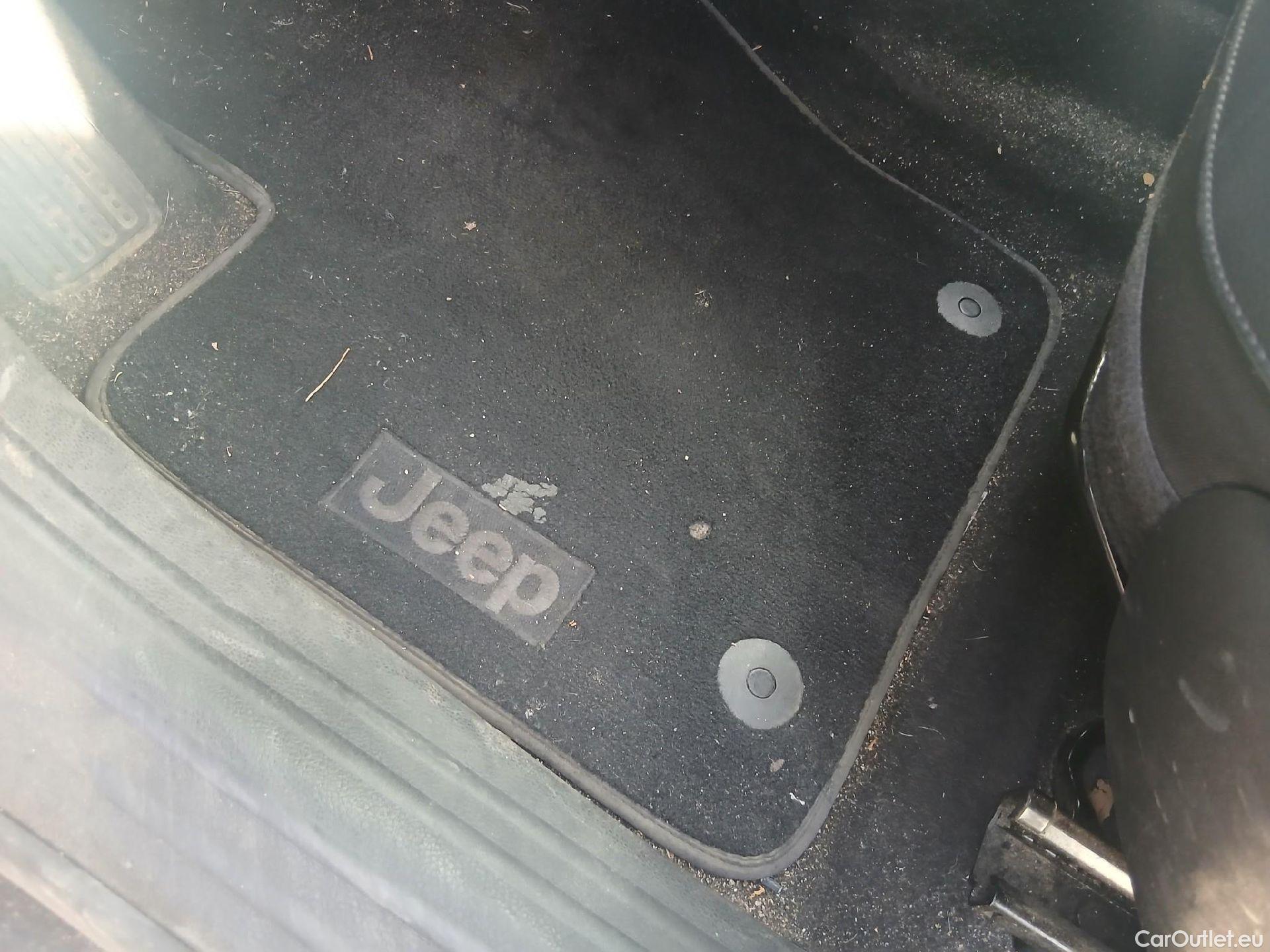  Jeep  Compass JEEP  / 2017 / 5P / todoterreno 1.6 Mjet 88kW Limited 4x2 #3