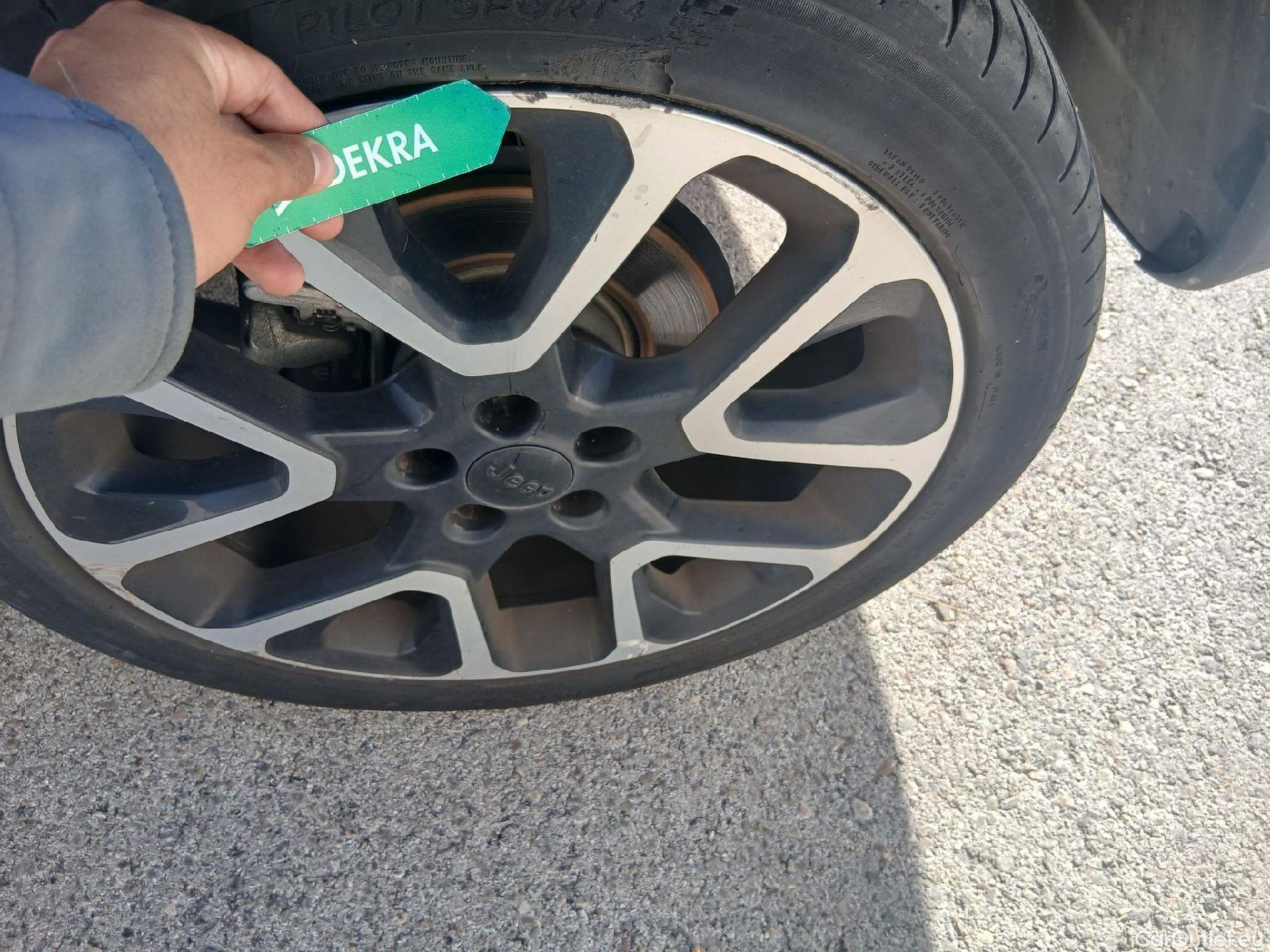  Jeep  Compass JEEP  / 2017 / 5P / todoterreno 1.6 Mjet 88kW Limited 4x2 #31