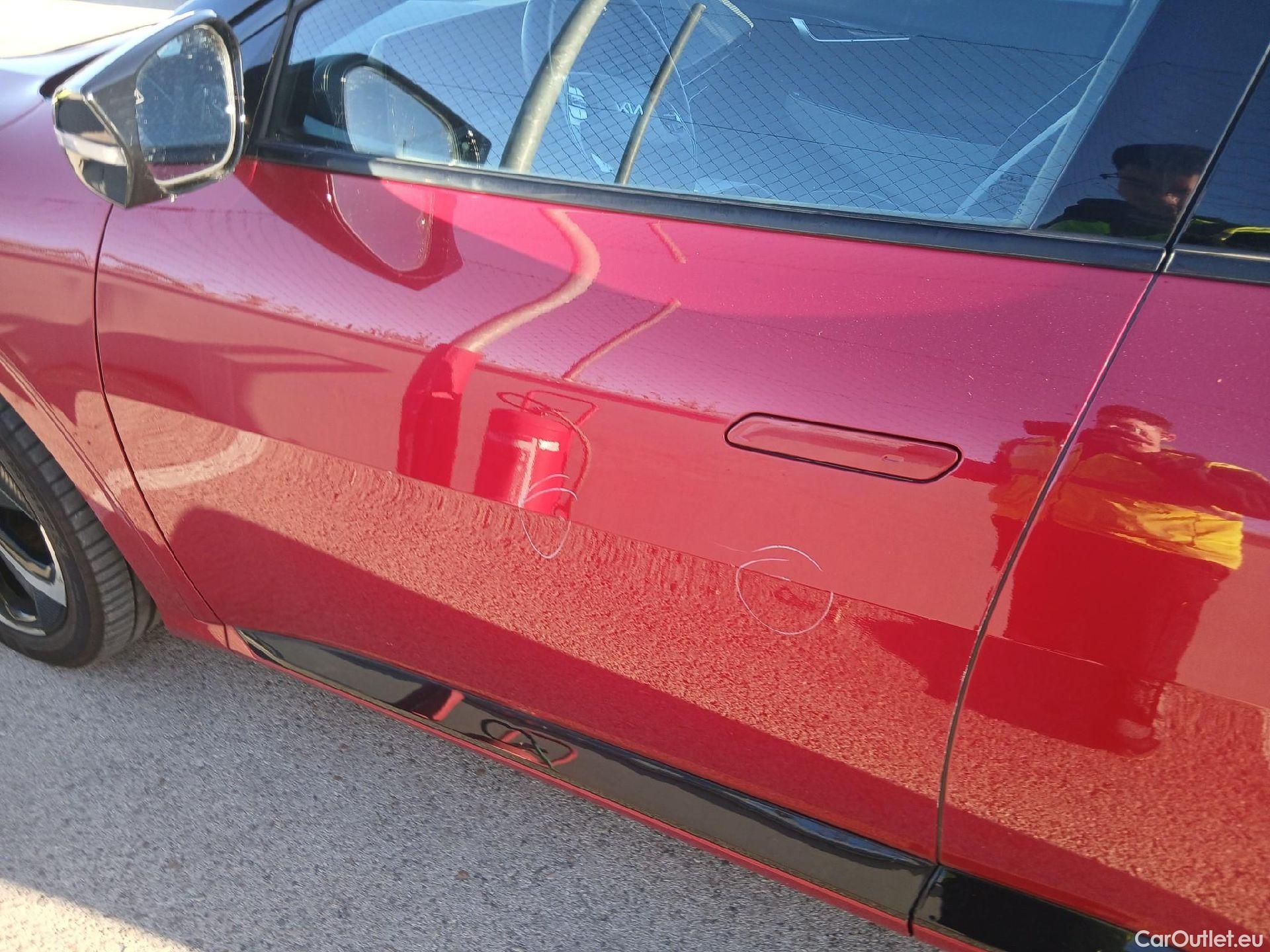  KIA  Ev6 KIA  / 2021 / 5P / todoterreno GT-Line 77,4kWh 168kW RWD Long Range #27