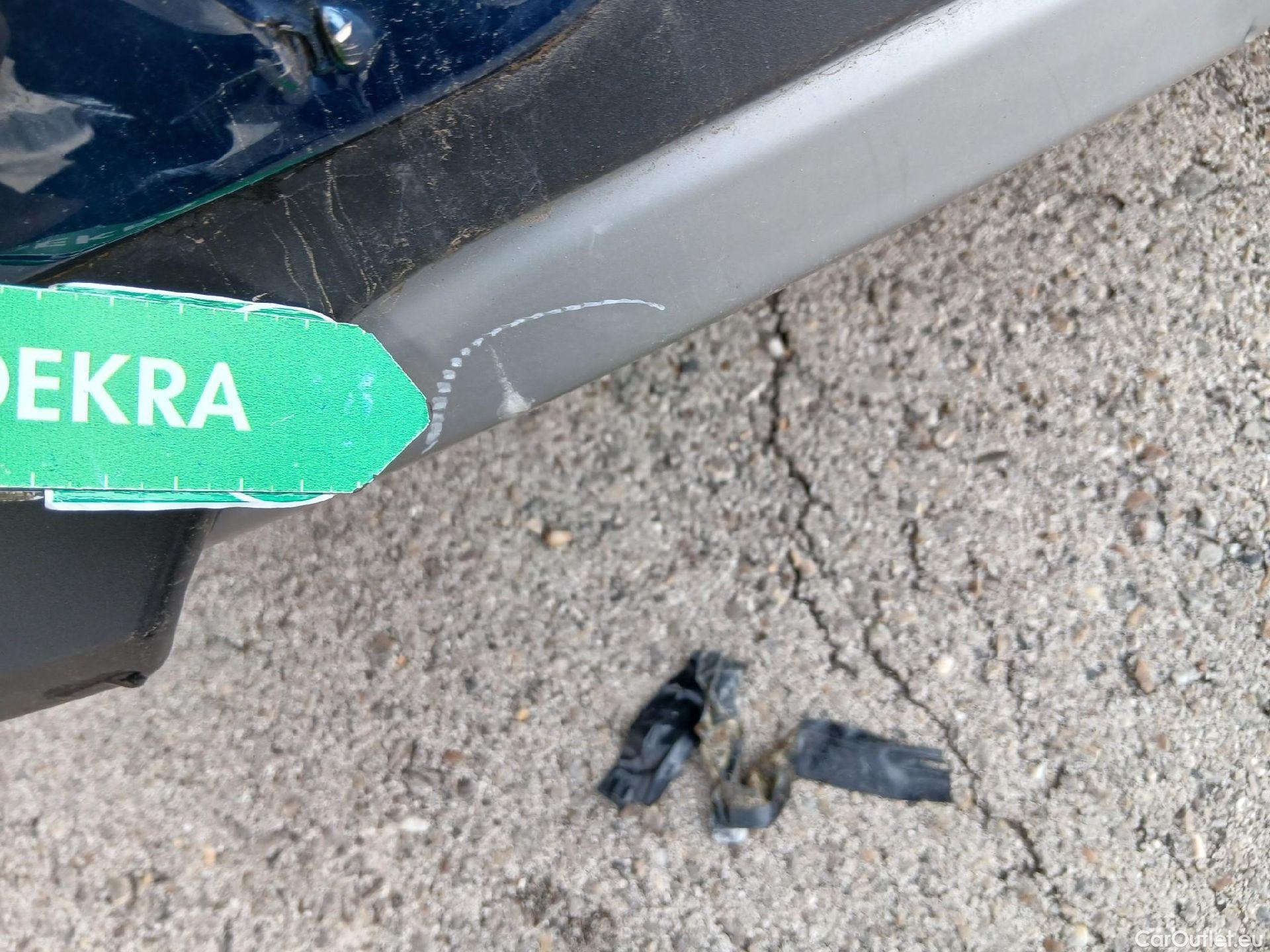  KIA  Niro KIA  / 2019 / 5P / crossover 1.6 GDi PHEV 104kW (141CV) Drive #27