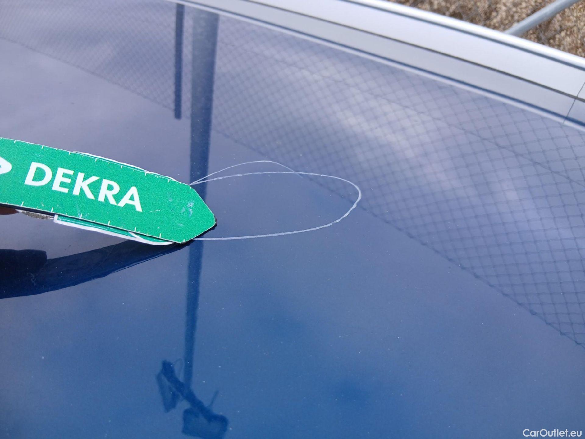  KIA  Niro KIA  / 2019 / 5P / crossover 1.6 GDi PHEV 104kW (141CV) Drive #45