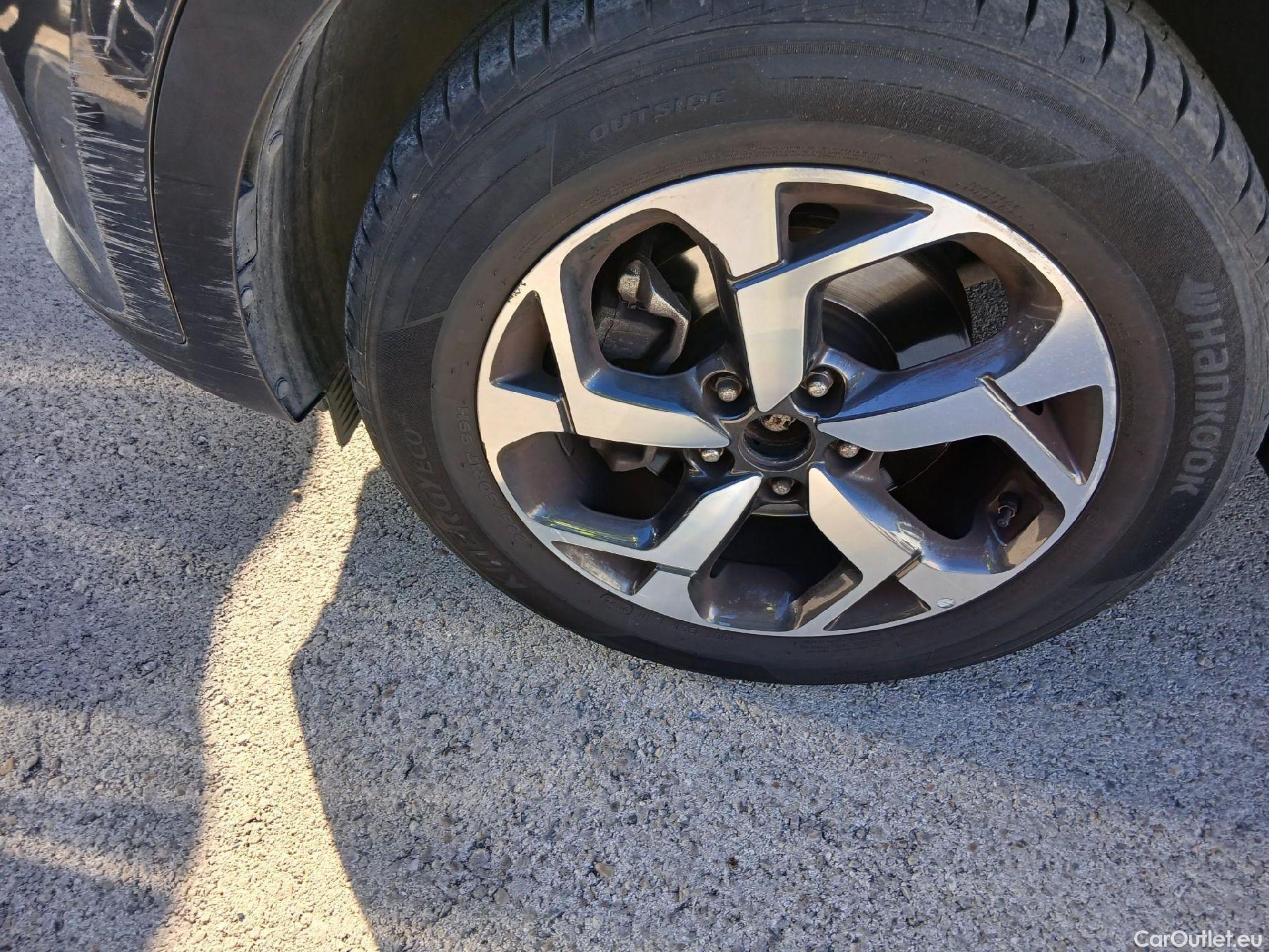  KIA  Sportage KIA  / 2018 / 5P / todoterreno 1.6 MHEV Drive Plus 100kW (136CV) 4x2 #16