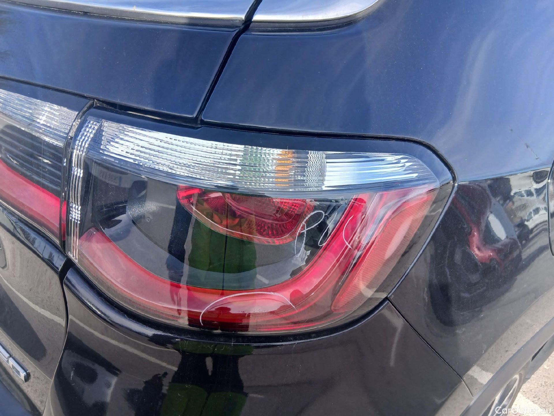  Jeep  Compass JEEP  / 2017 / 5P / todoterreno 1.6 Mjet 88kW Limited 4x2 #42