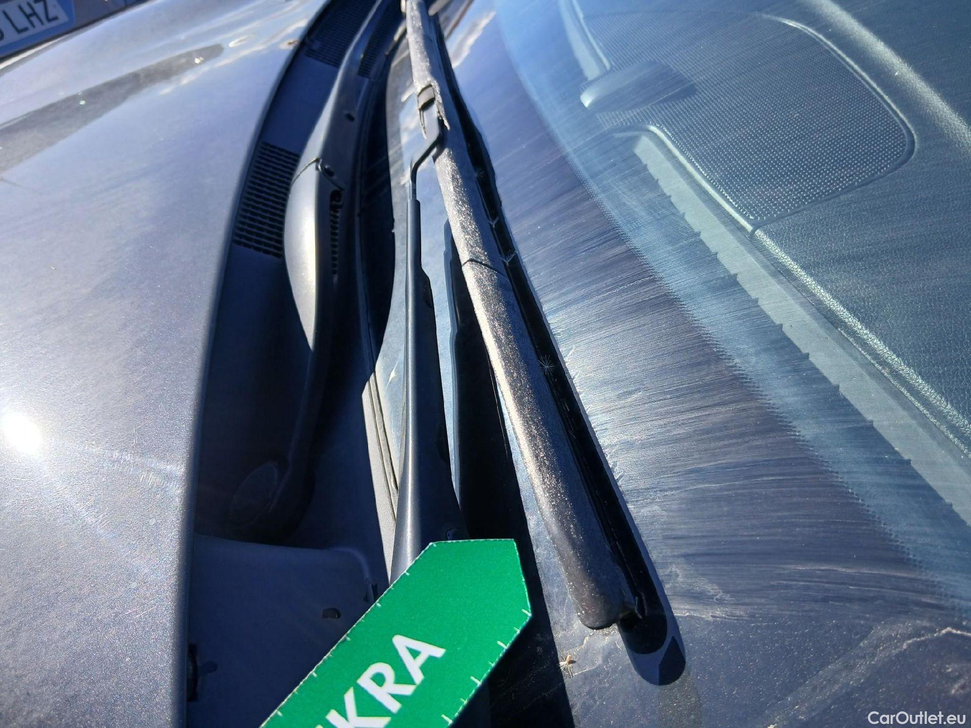  KIA  Sportage KIA  / 2018 / 5P / todoterreno 1.6 MHEV Drive Plus 100kW (136CV) 4x2 #5