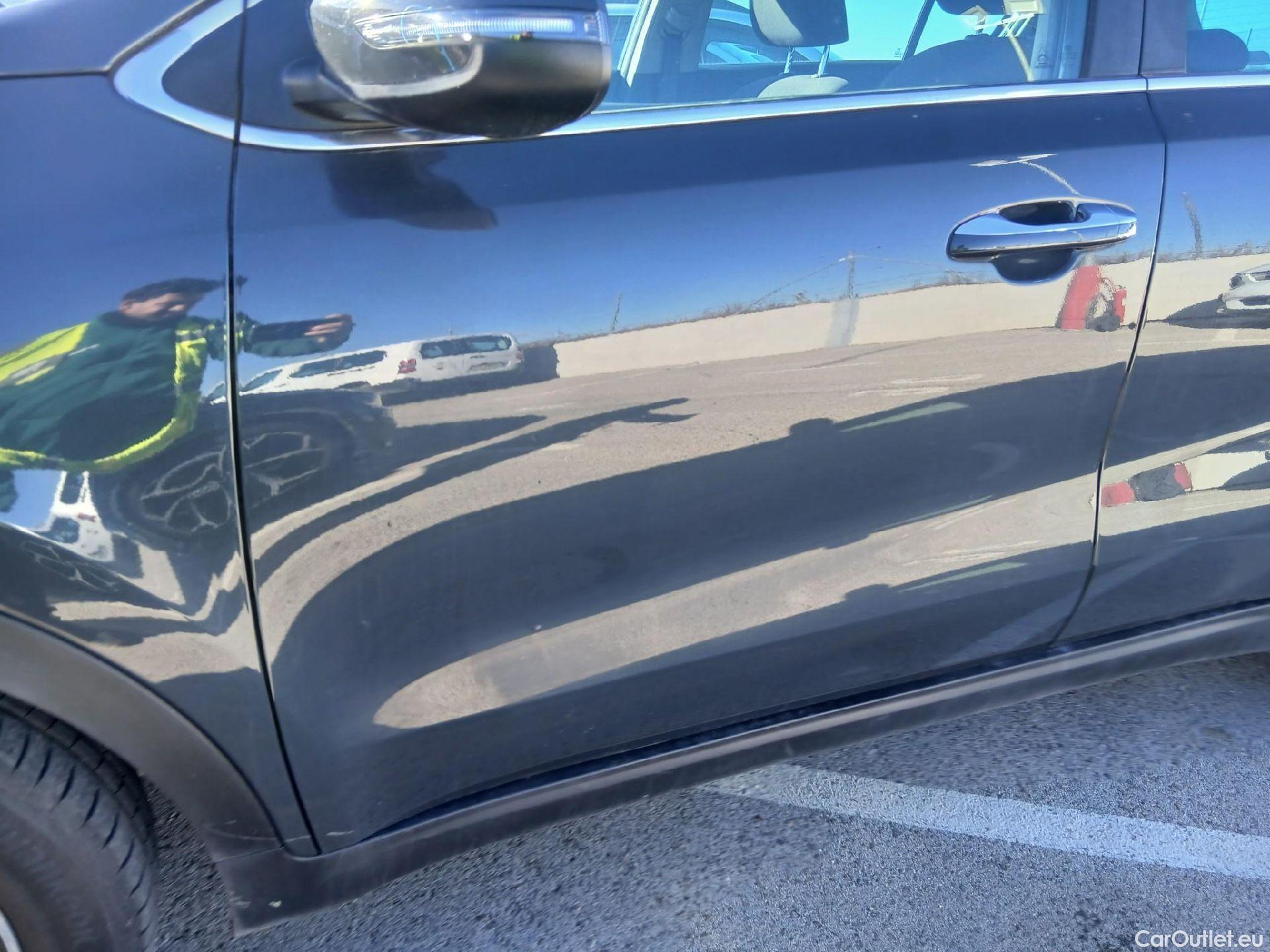  KIA  Sportage KIA  / 2018 / 5P / todoterreno 1.6 MHEV Drive Plus 100kW (136CV) 4x2 #19