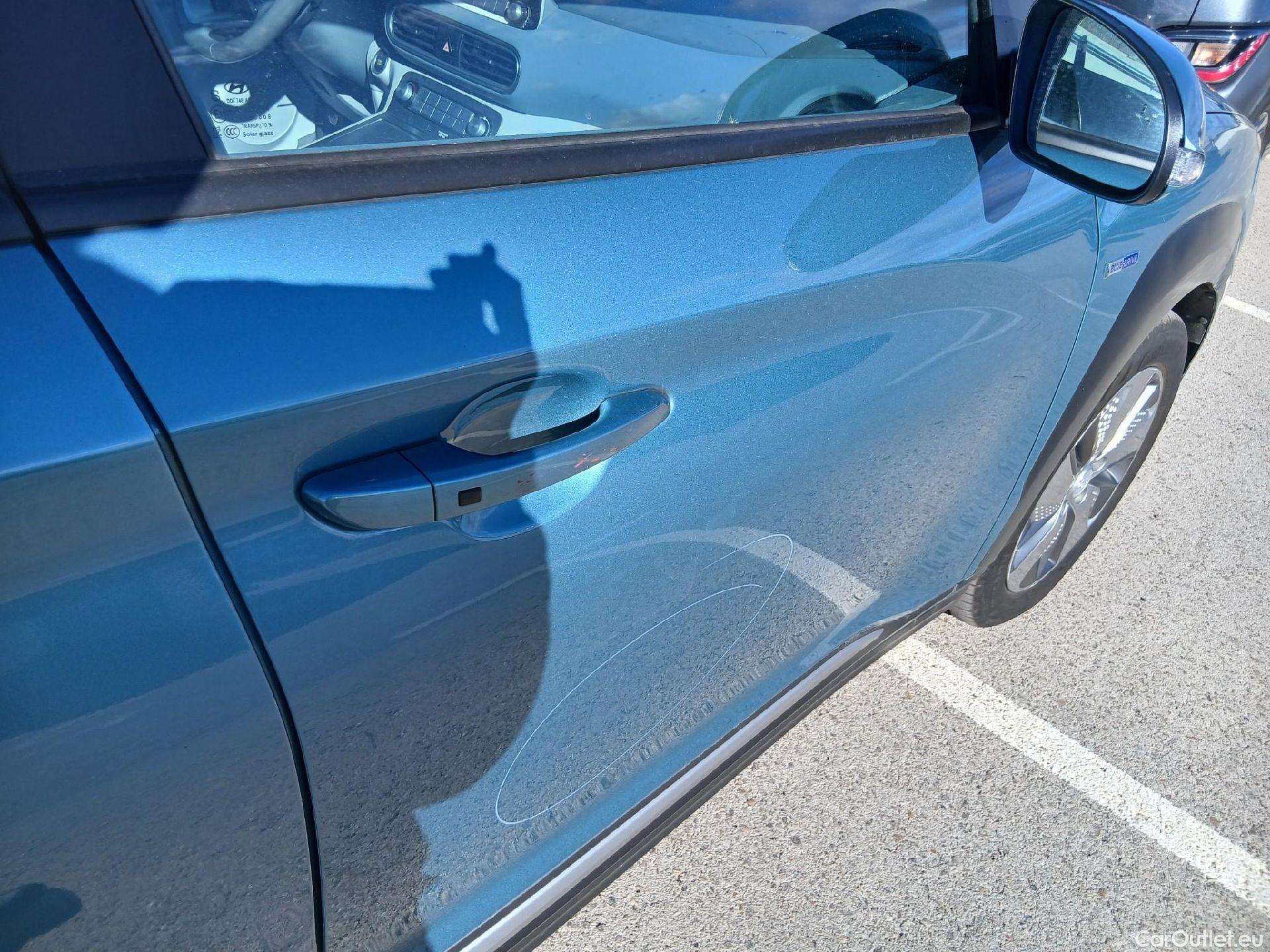  Hyundai  Konna HYUNDAI Kona / 2017 / 5P / todoterreno EV 150kW Tecno #41