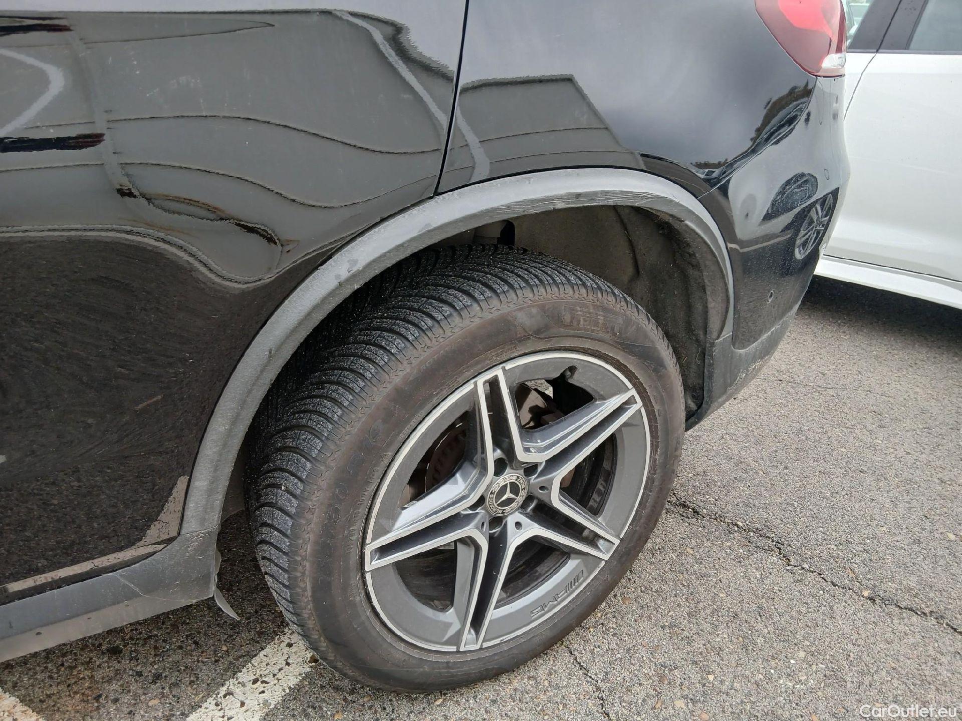  Mercedes  G-Klasee MERCEDES-BENZ GLC Coupé / 2019 / 5P / coupé GLC 300 de 4MATIC #18