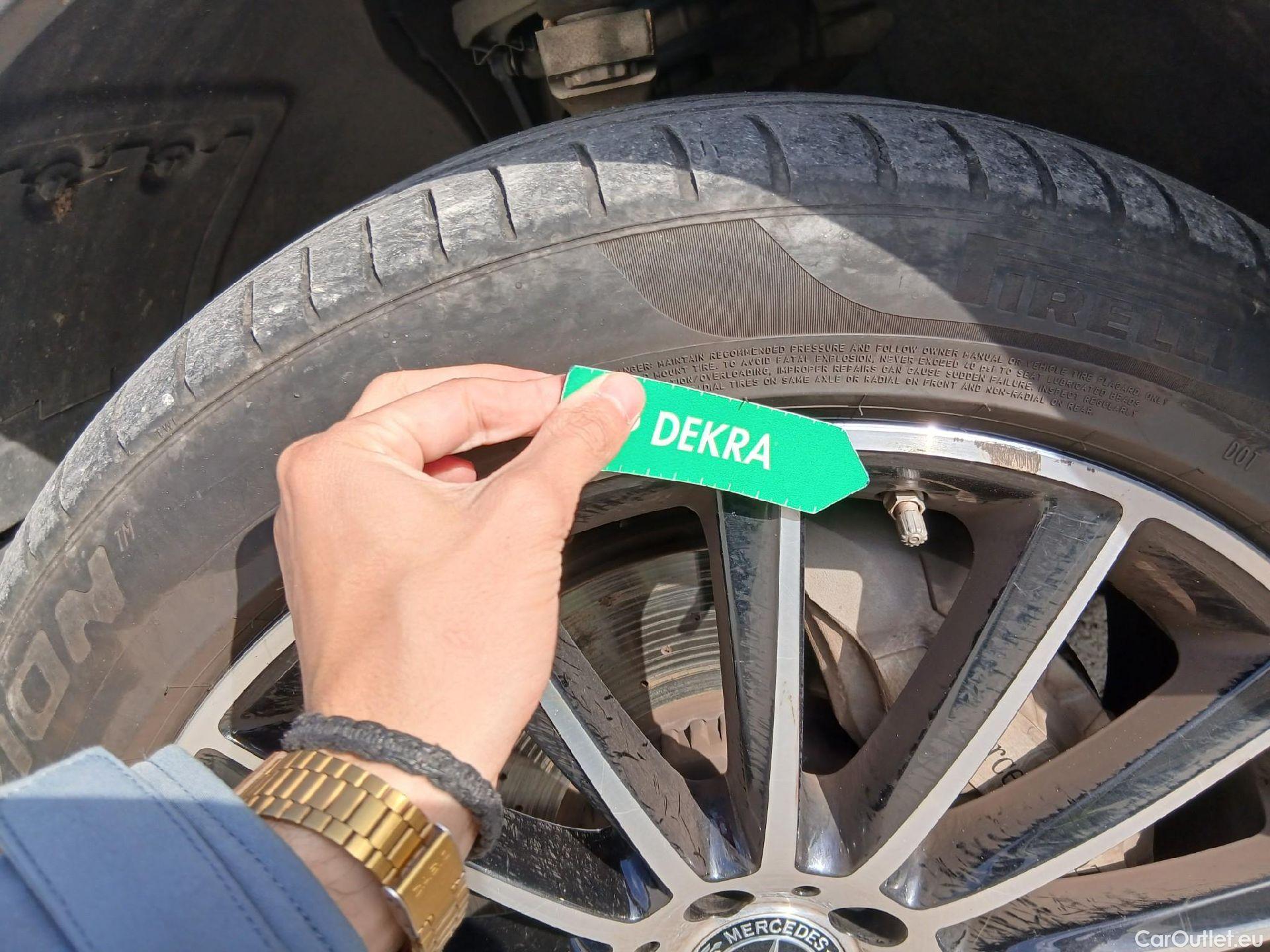  Mercedes  G-Klasee MERCEDES-BENZ Clase GLC / 2019 / 5P / todoterreno GLC 300 de 4MATIC #13