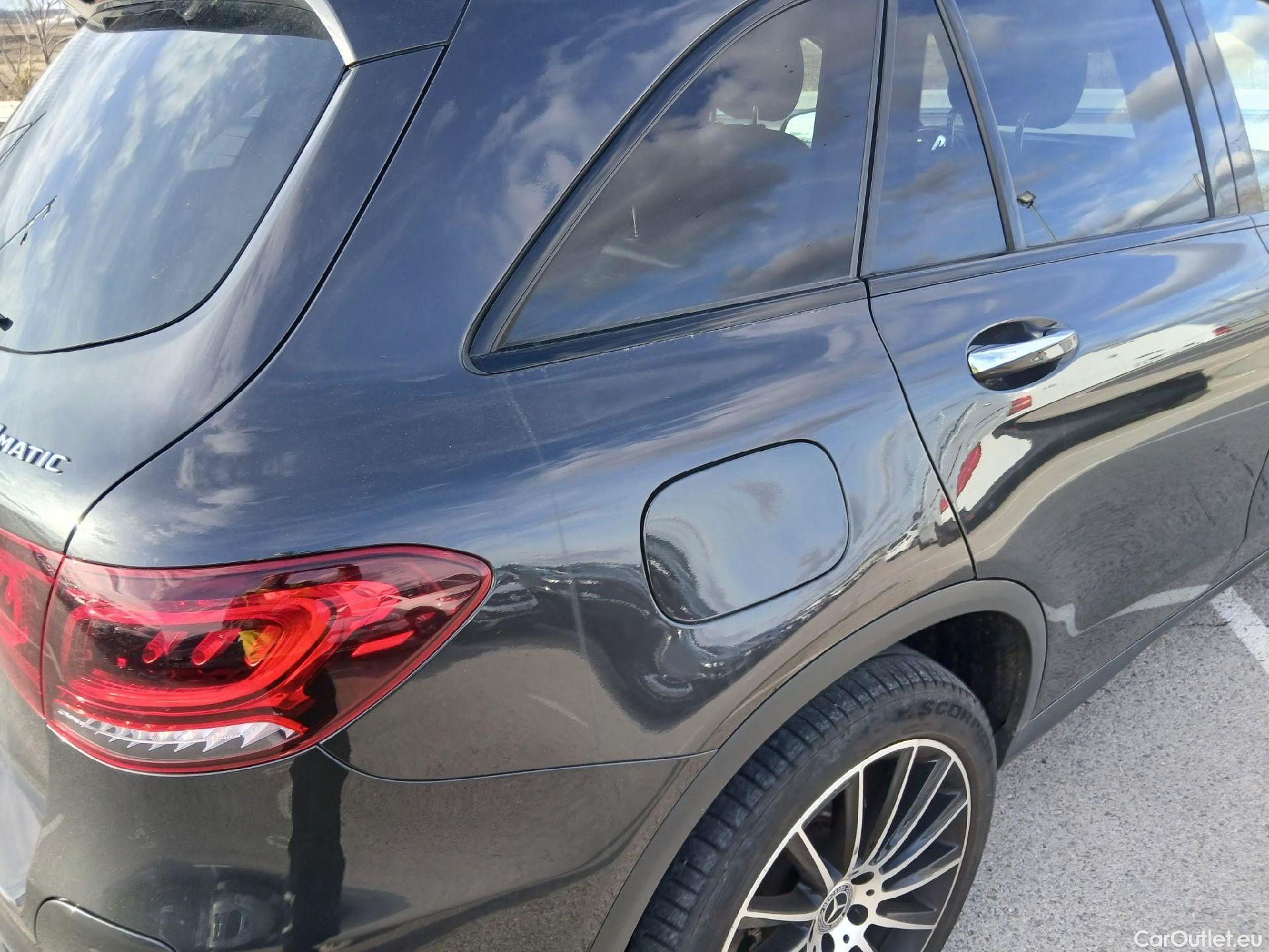  Mercedes  G-Klasee MERCEDES-BENZ Clase GLC / 2019 / 5P / todoterreno GLC 300 de 4MATIC #41