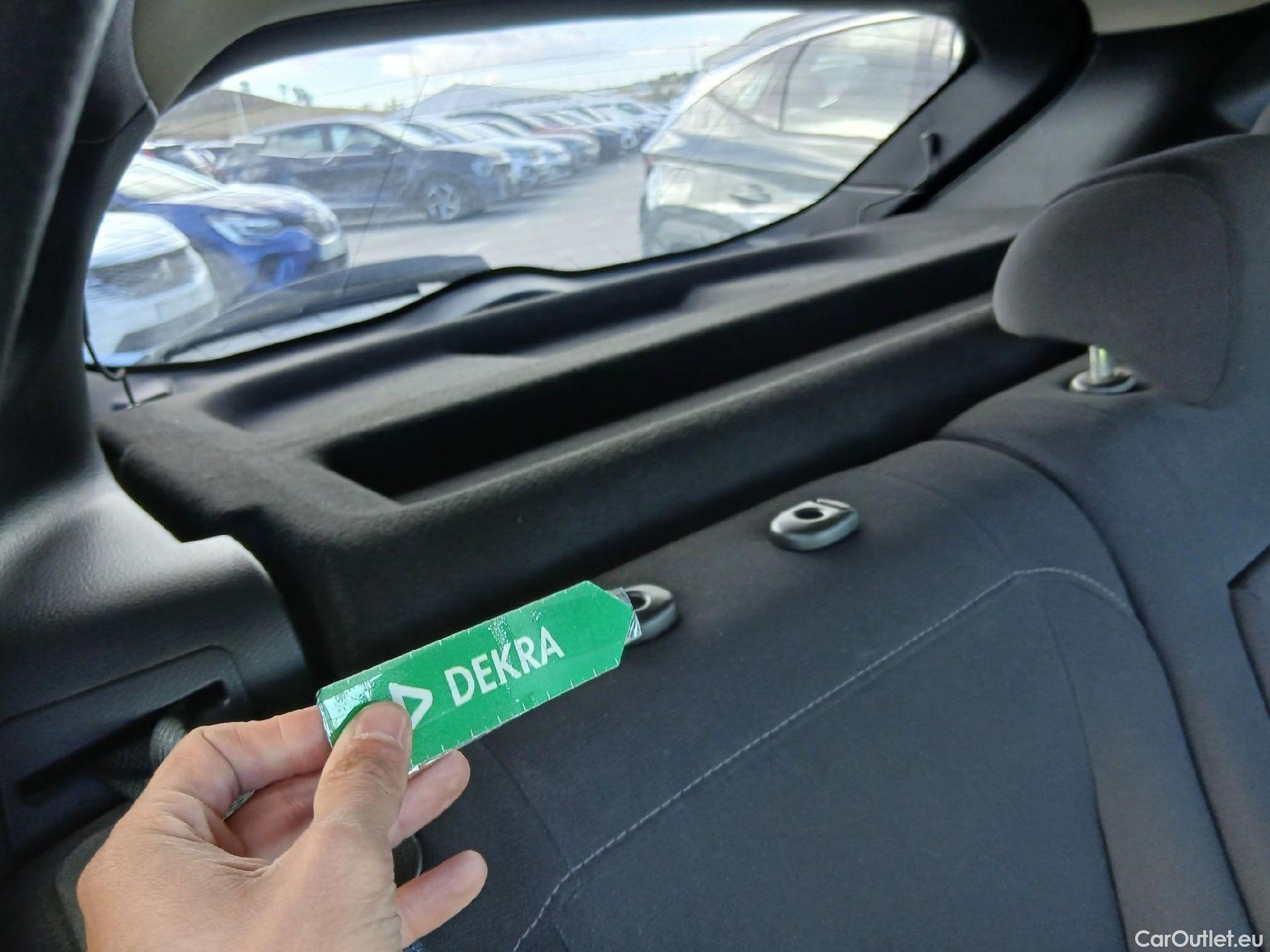  Nissan  Qashqai NISSAN  / 2017 / 5P / todoterreno dCi 85 kW (115 CV) E6D DCT N-CONNECTA #34