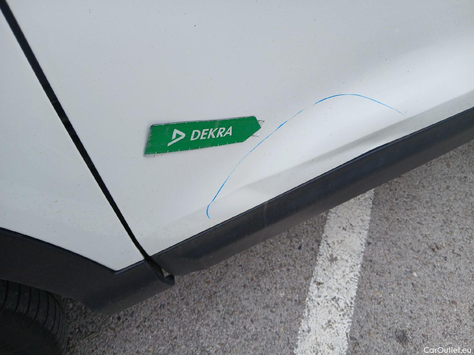  Nissan  Qashqai NISSAN  / 2017 / 5P / todoterreno dCi 81 kW (110 CV) N-CONNECTA #10