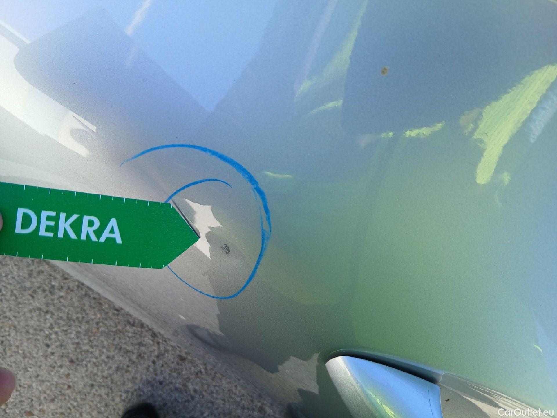  Mercedes  CLA-Klasse MERCEDES-BENZ CLA / 2019 / 5P / familiar CLA 200 Shooting Brake #18