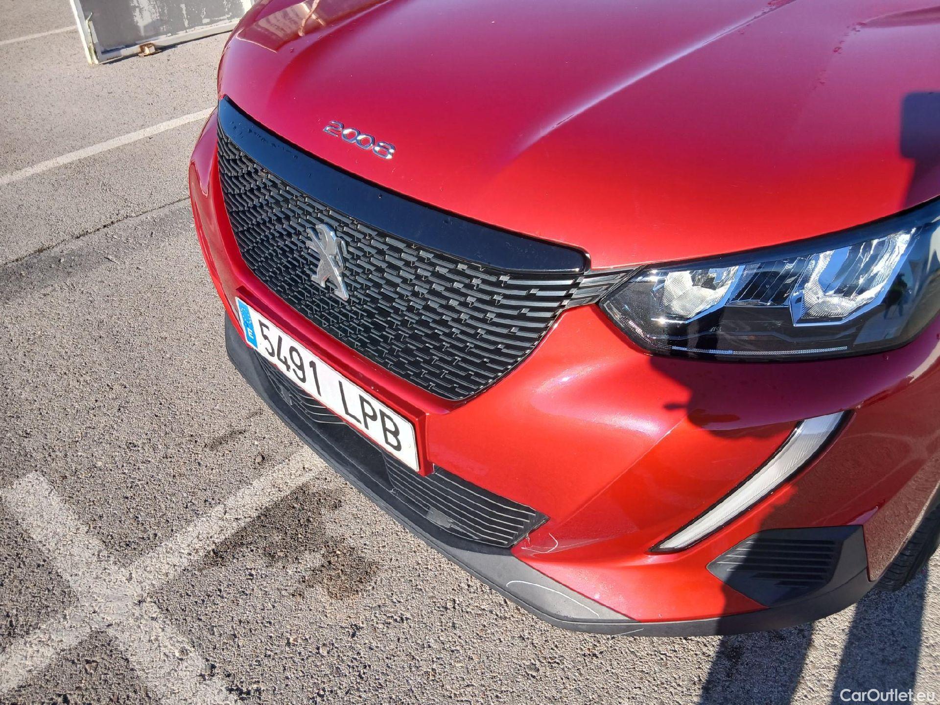  Peugeot  2008 PEUGEOT  / 2019 / 5P / todoterreno Active Pack BlueHDI 81kW (110CV) #6