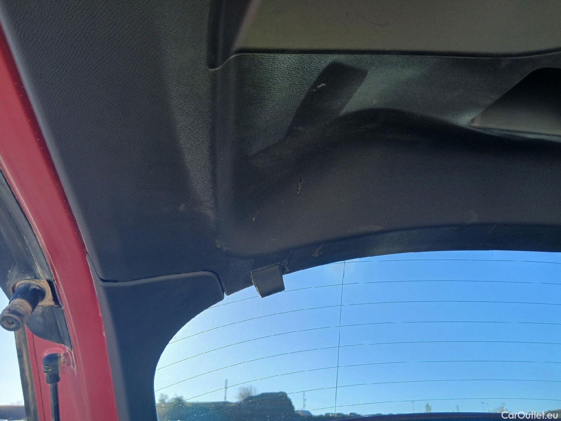  Peugeot  2008 PEUGEOT  / 2019 / 5P / todoterreno Active Pack BlueHDI 81kW (110CV) #5