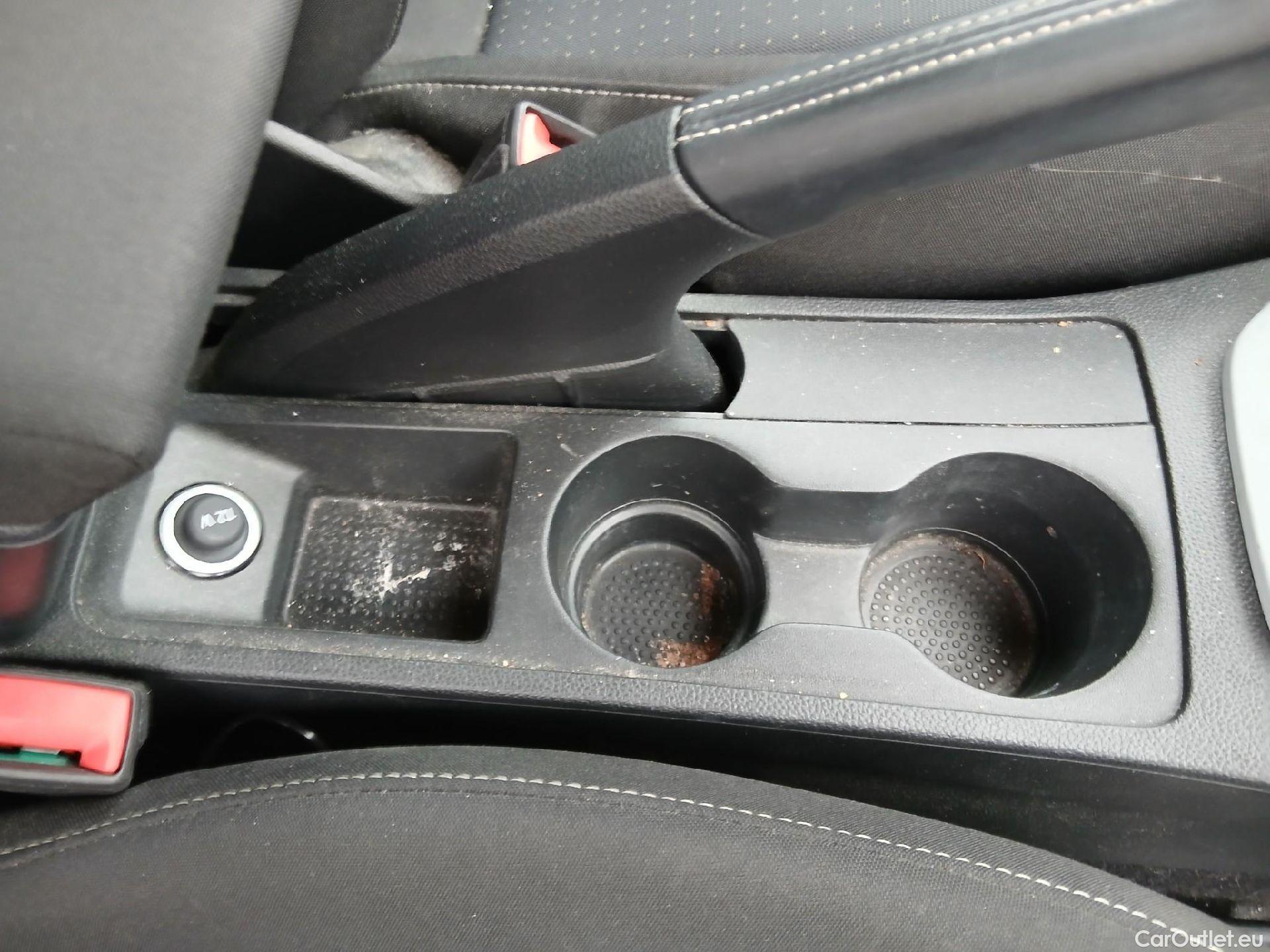  Seat  Arona SEAT  / 2021 / 5P / todoterreno 1.0 TSI 81kW (110CV) Style Plus(SP) #30