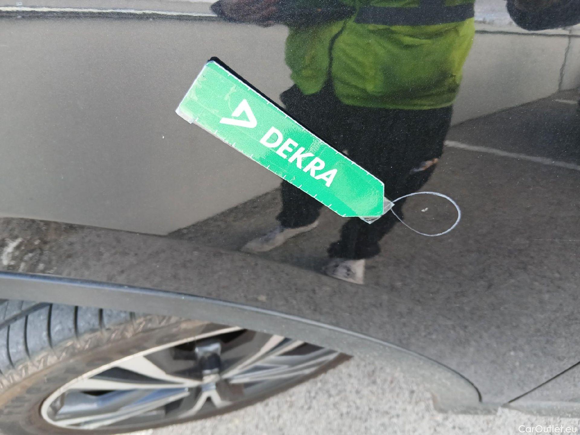  Nissan  Qashqai NISSAN  / 2017 / 5P / todoterreno dCi 85 kW (115 CV) E6D DCT N-CONNECTA #10