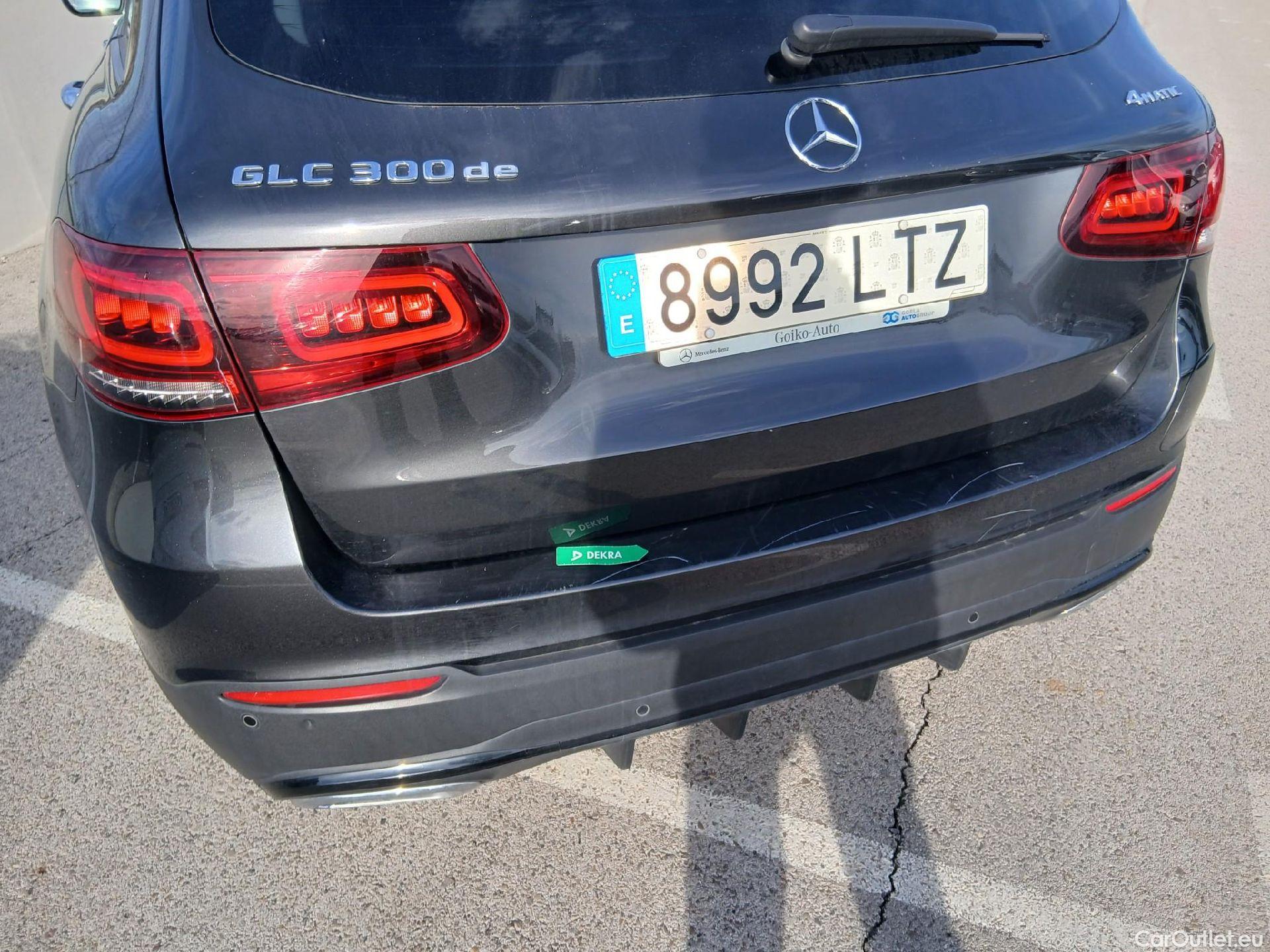  Mercedes  G-Klasee MERCEDES-BENZ Clase GLC / 2019 / 5P / todoterreno GLC 300 de 4MATIC #25