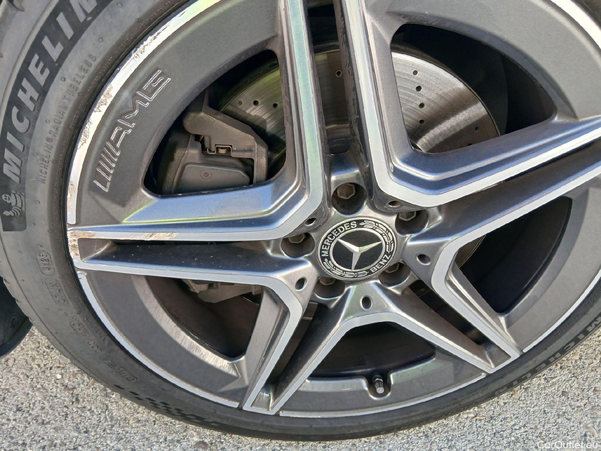  Mercedes  CLA-Klasse MERCEDES-BENZ CLA / 2019 / 5P / familiar CLA 200 Shooting Brake #2