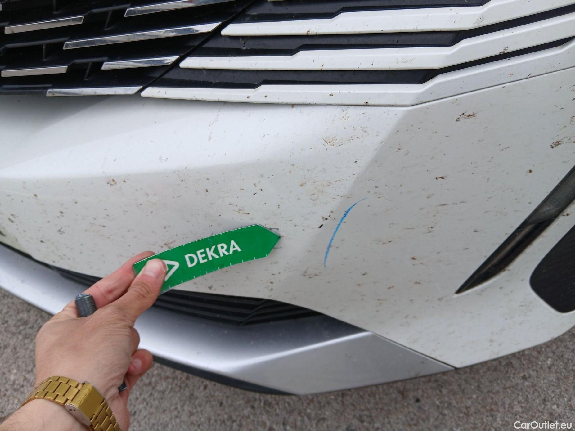  Peugeot  3008  Active Pack 1.5 HDi 130CV AT8 E6d #2