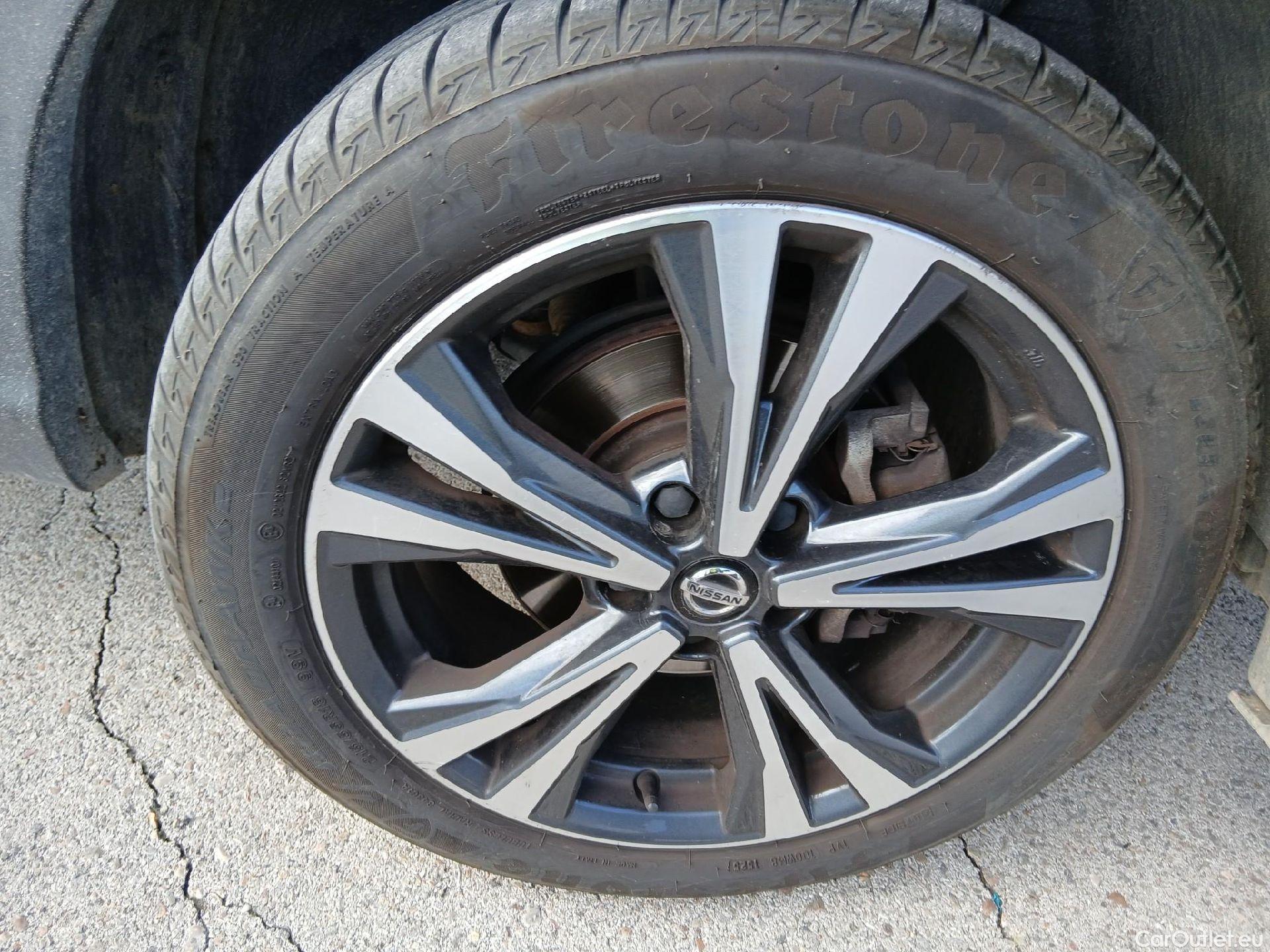  Nissan  Qashqai NISSAN  / 2017 / 5P / todoterreno dCi 85 kW (115 CV) E6D DCT N-CONNECTA #39