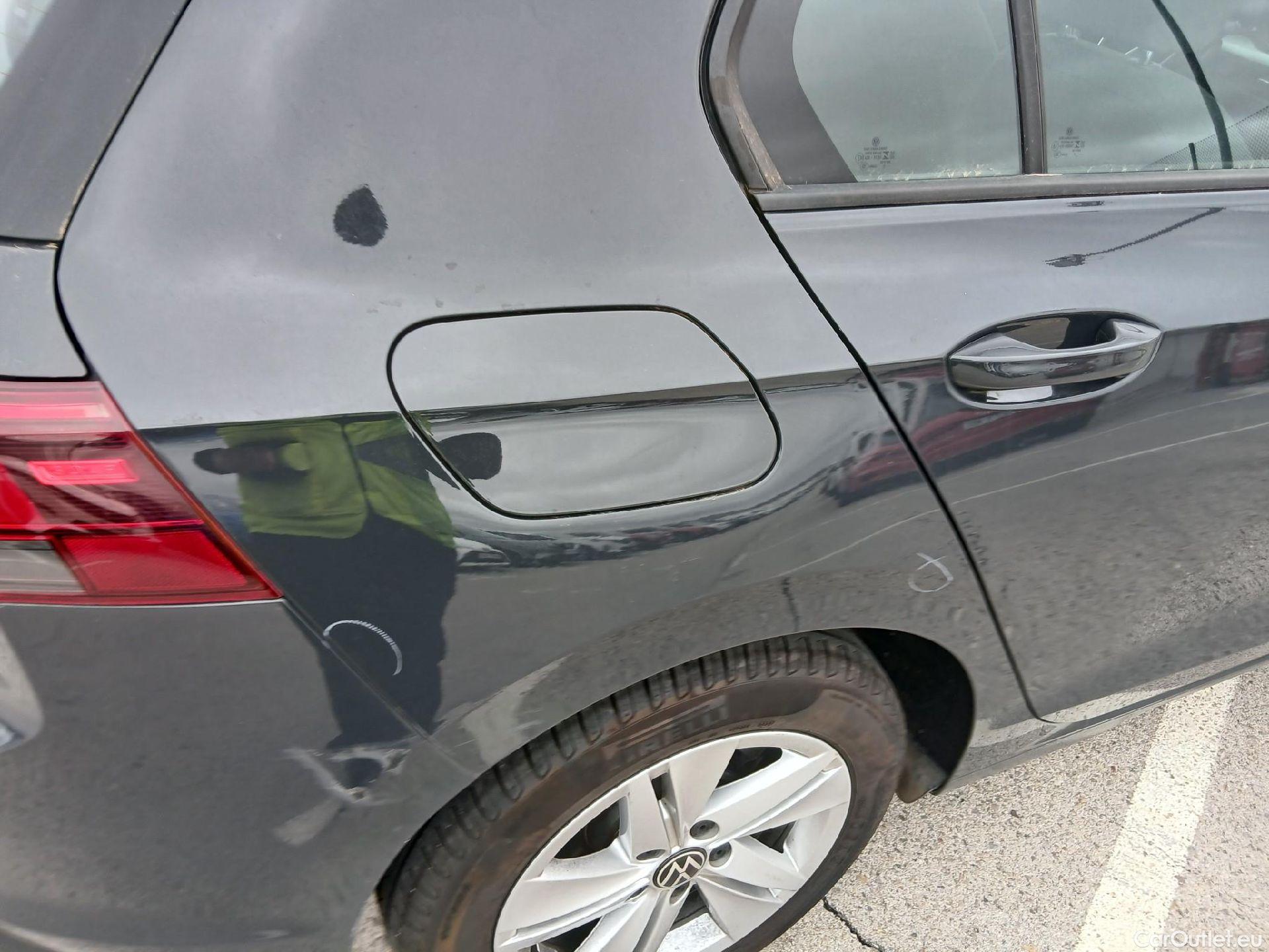  Volkswagen  Golf  VOLKSWAGEN / 2020 / 5P / berlina con portón 2.0 TDI 85kW (115CV) #22