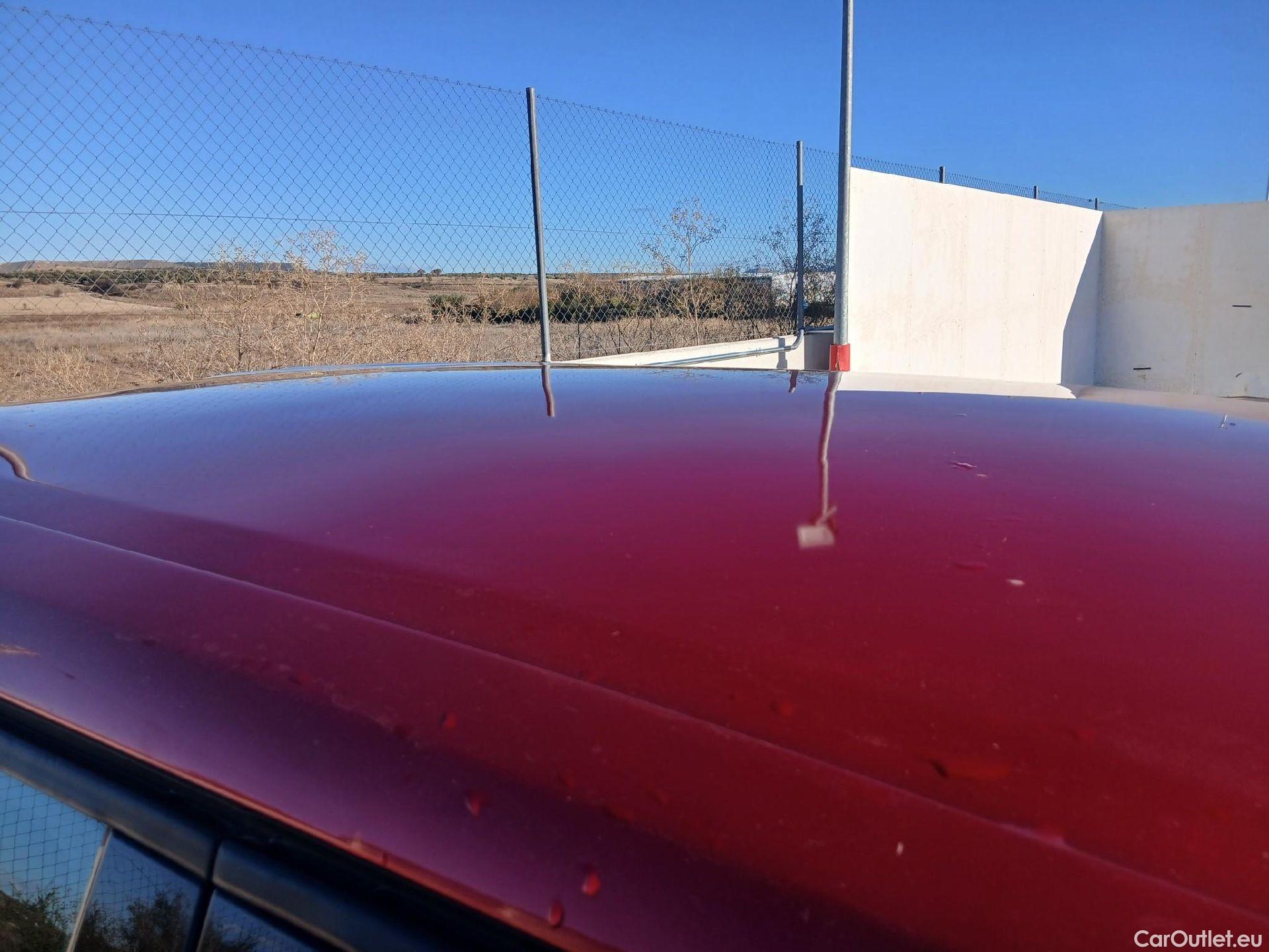  Peugeot  2008 PEUGEOT  / 2019 / 5P / todoterreno Active Pack BlueHDI 81kW (110CV) #30