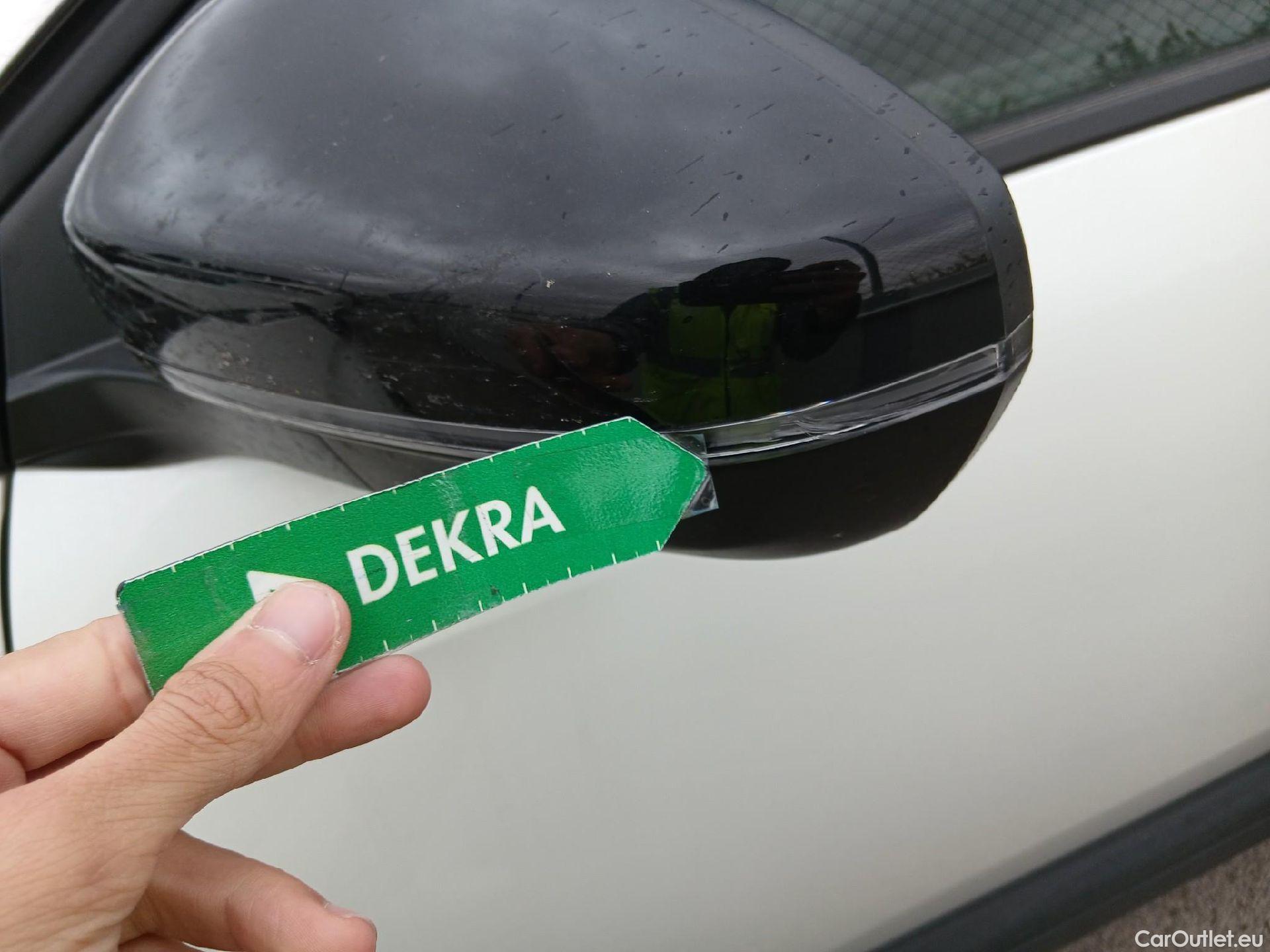  Peugeot  3008  Active Pack 1.5 HDi 130CV AT8 E6d #8