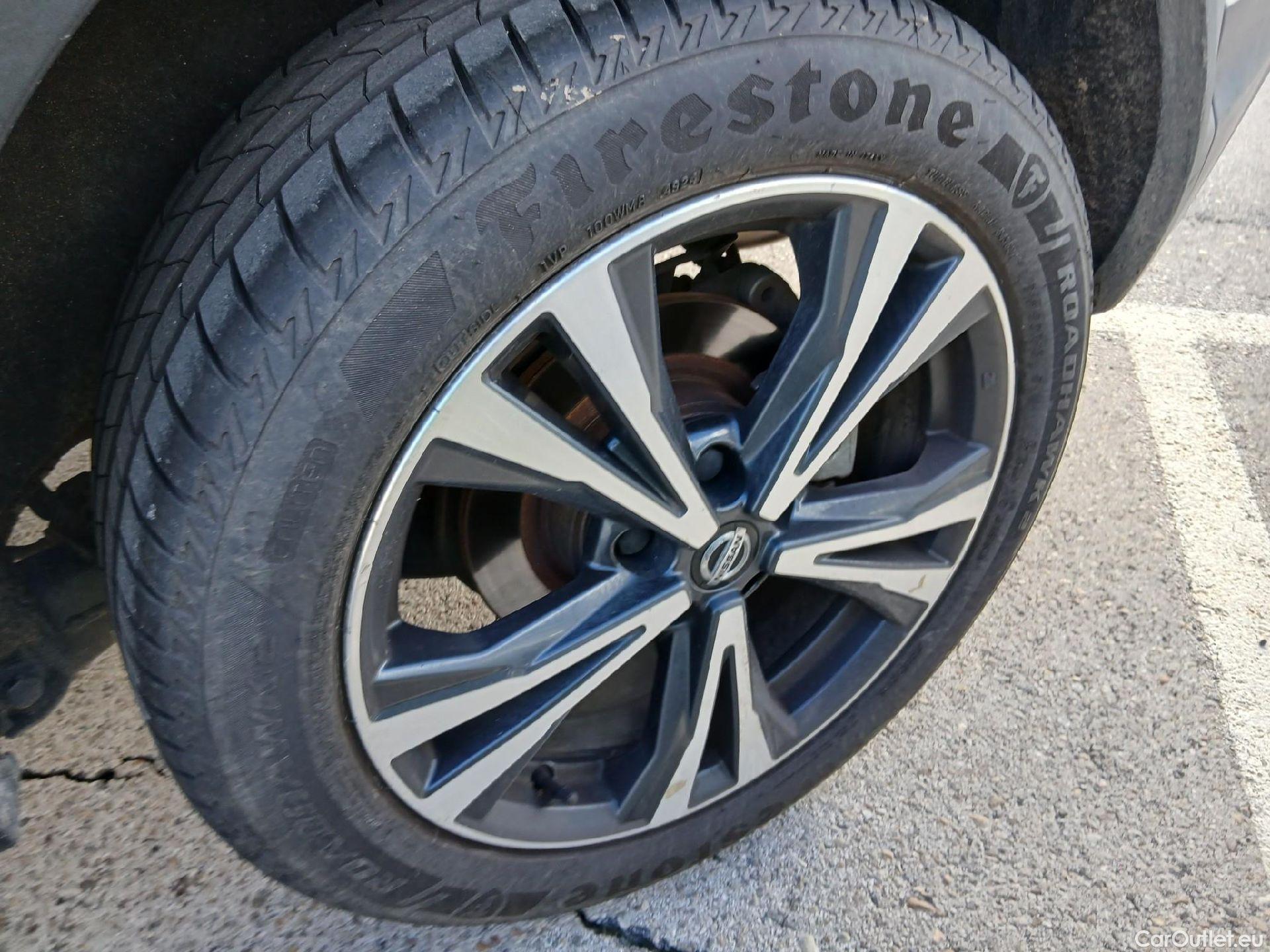  Nissan  Qashqai NISSAN  / 2017 / 5P / todoterreno dCi 85 kW (115 CV) E6D DCT N-CONNECTA #24