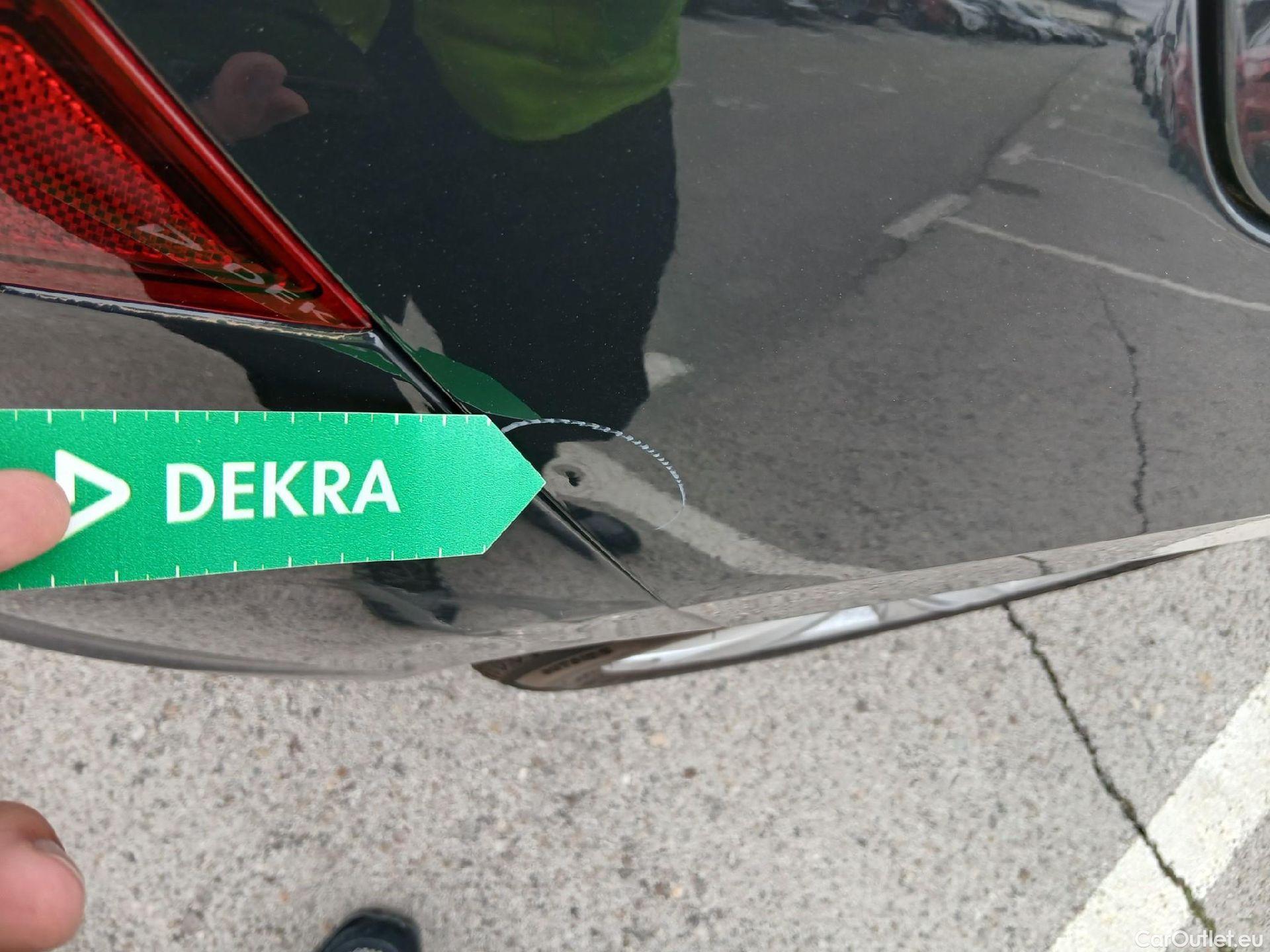  Volkswagen  Golf  VOLKSWAGEN / 2020 / 5P / berlina con portón 2.0 TDI 85kW (115CV) #21