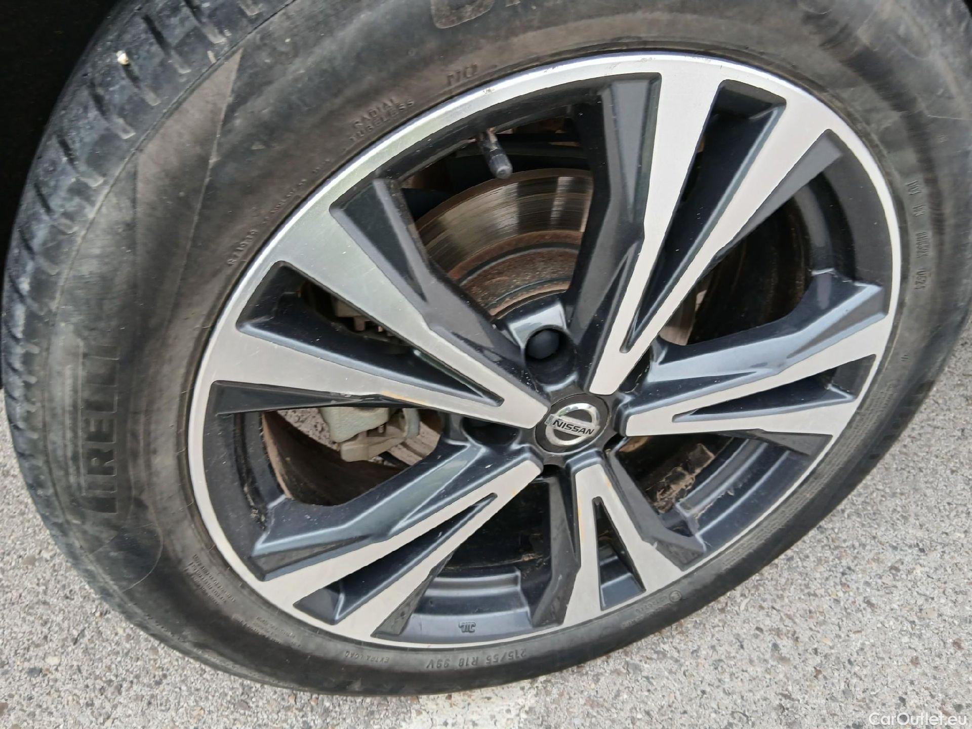  Nissan  Qashqai NISSAN  / 2017 / 5P / todoterreno dCi 81 kW (110 CV) N-CONNECTA #35