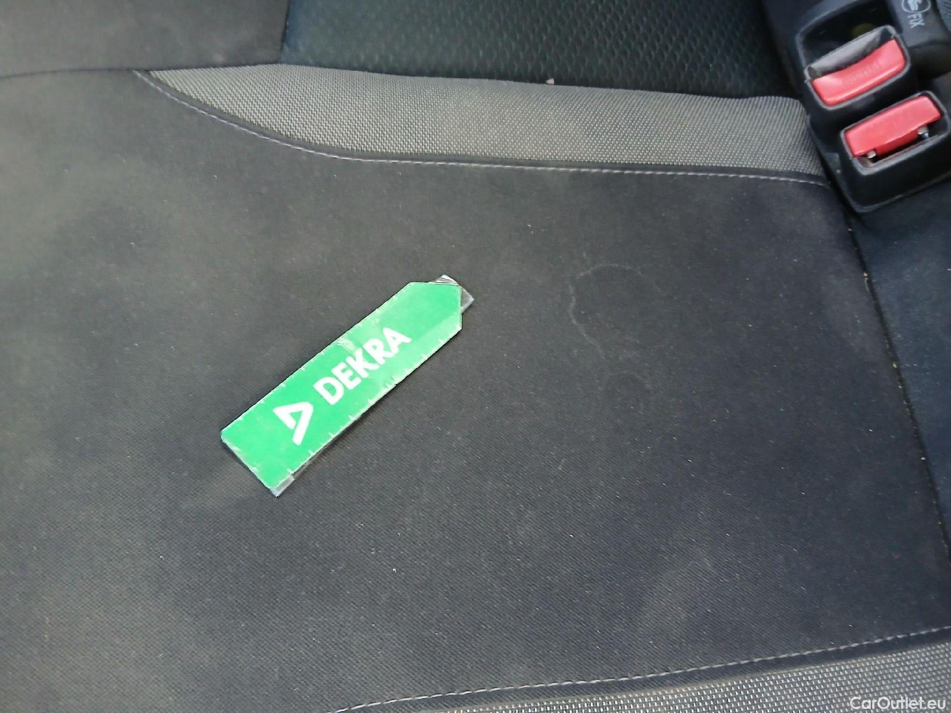  Nissan  Qashqai NISSAN  / 2017 / 5P / todoterreno dCi 85 kW (115 CV) E6D DCT N-CONNECTA #21