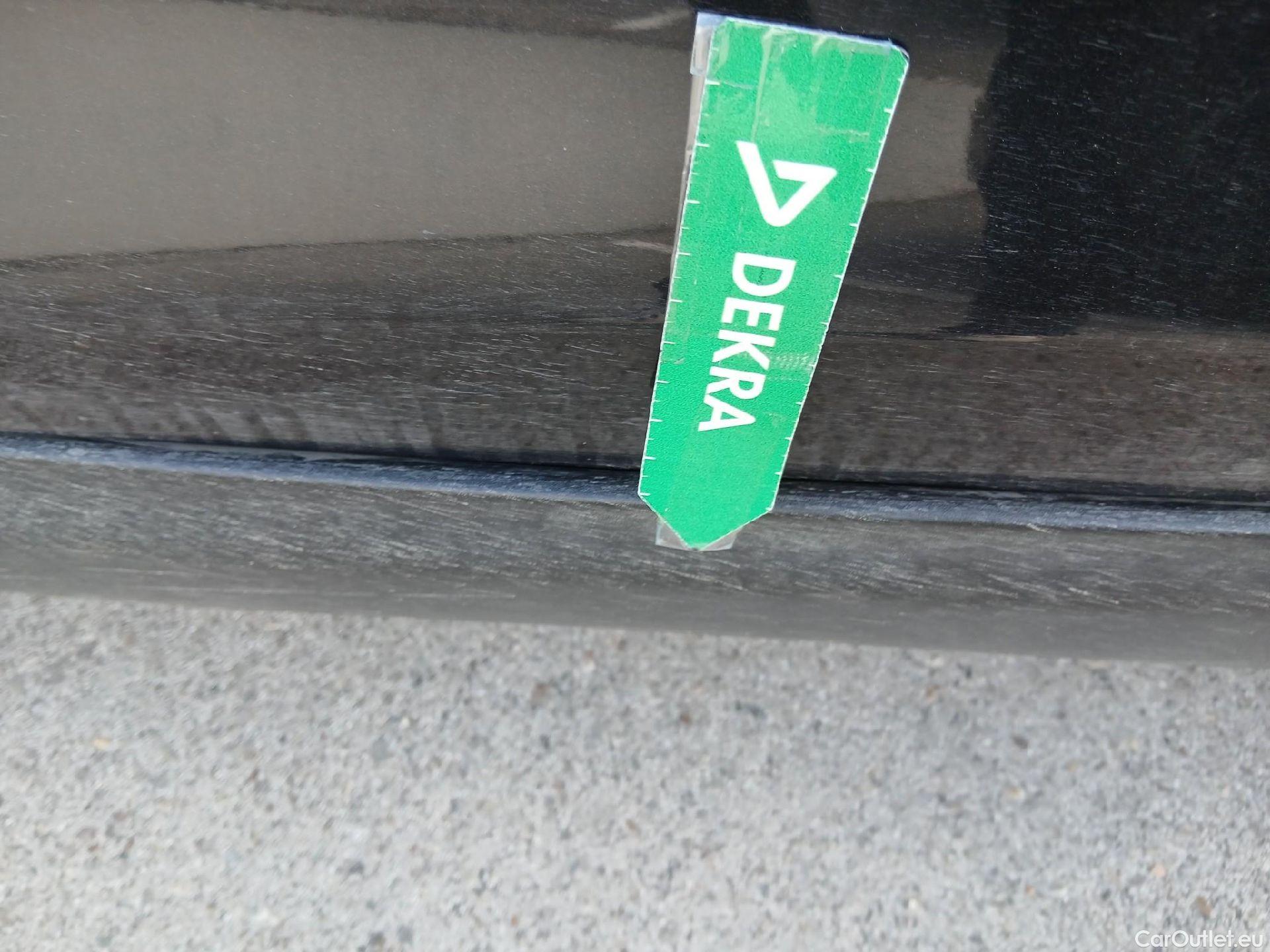  Nissan  Qashqai NISSAN  / 2017 / 5P / todoterreno dCi 85 kW (115 CV) E6D DCT N-CONNECTA #13